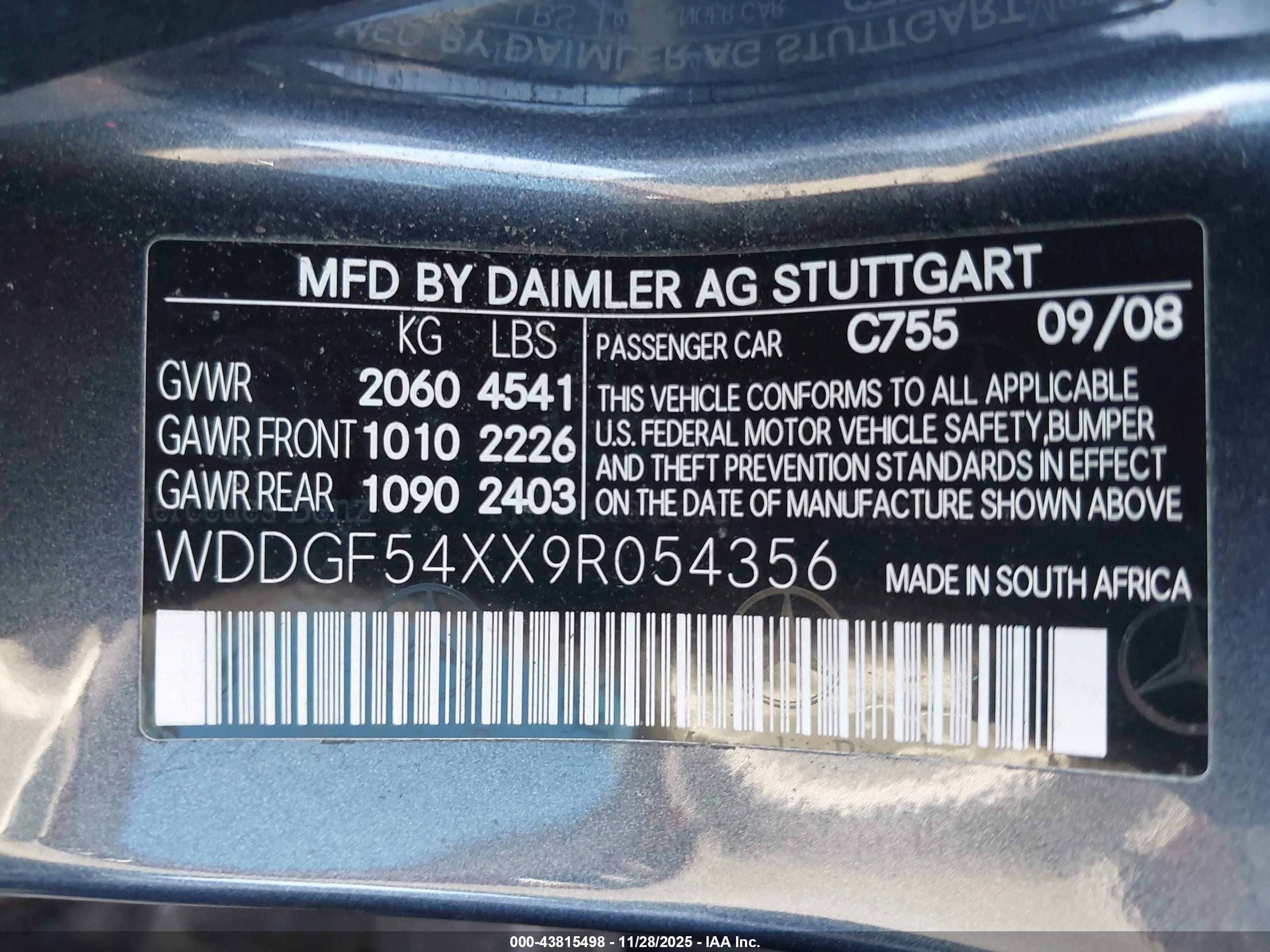 MERCEDES-BENZ C image 9