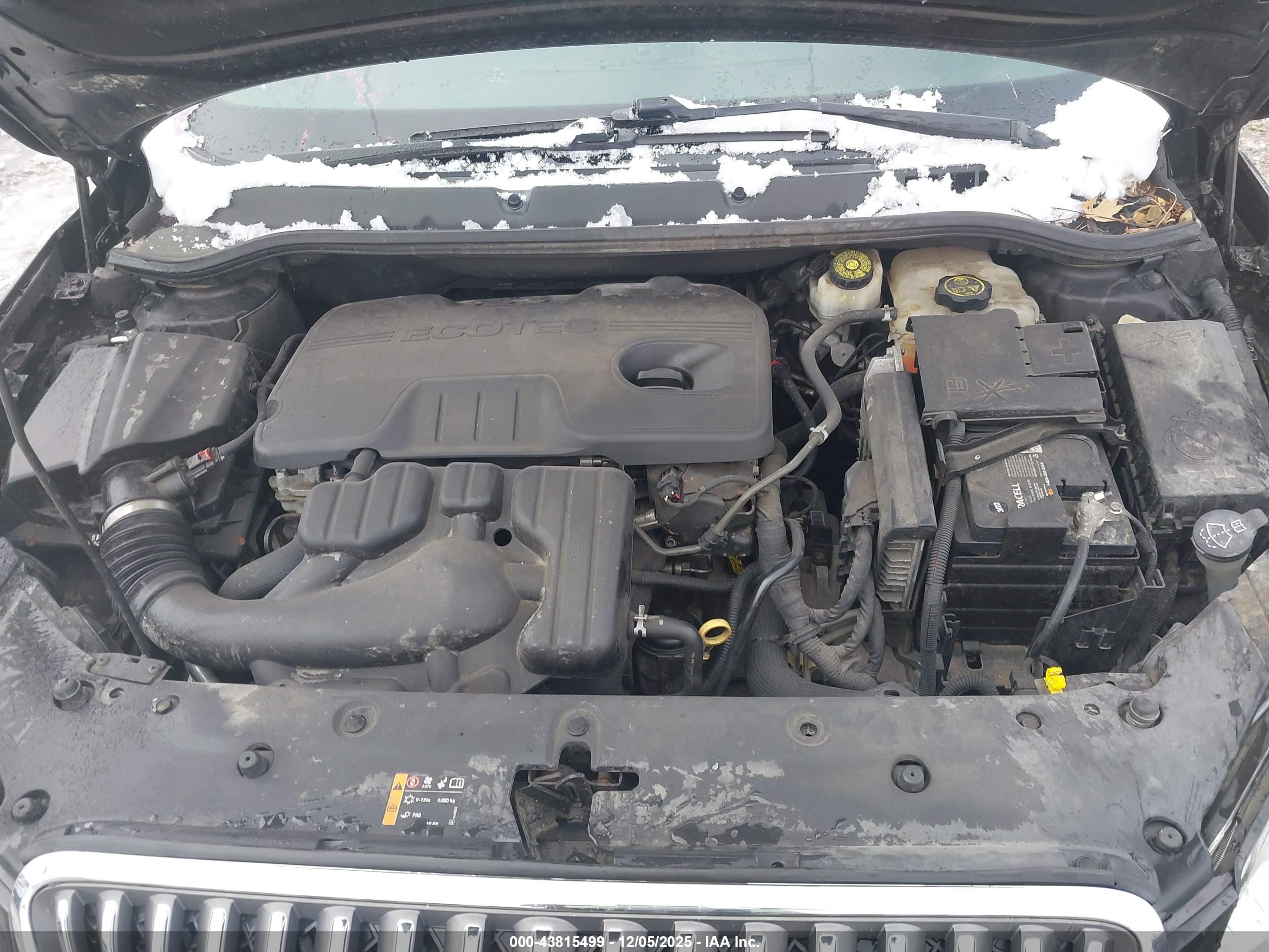 BUICK VERANO image 10