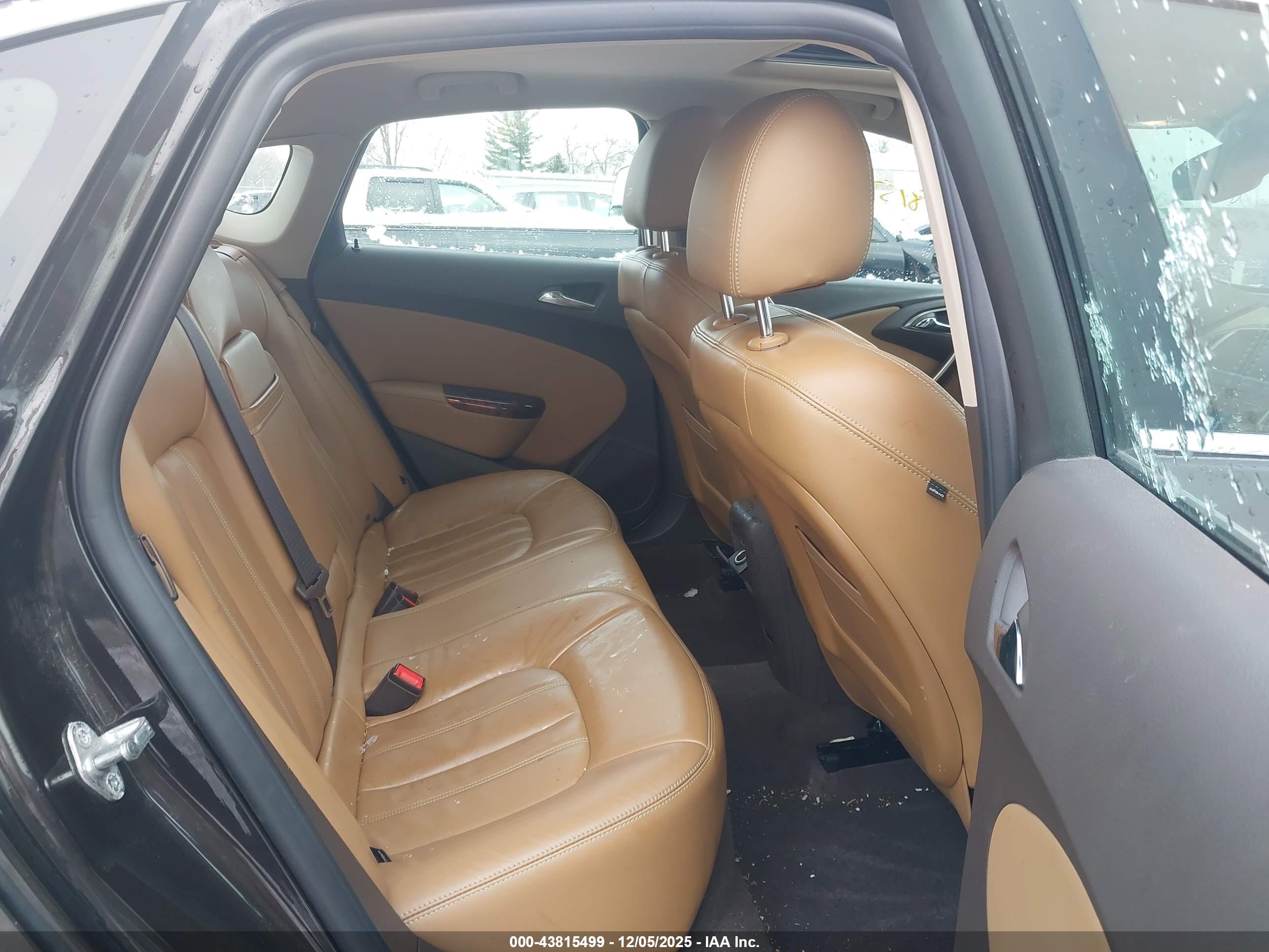 BUICK VERANO image 8