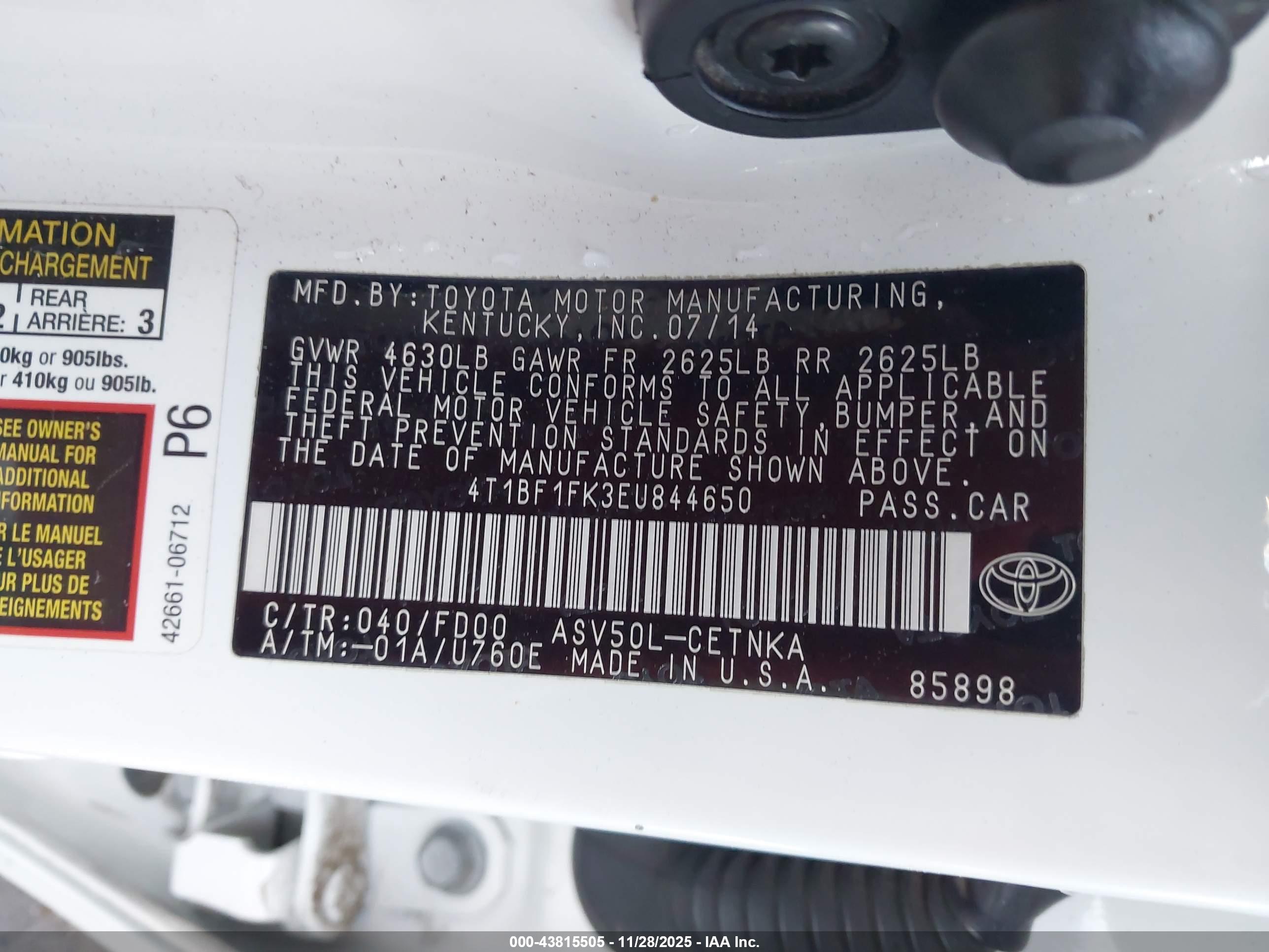 TOYOTA CAMRY image 9