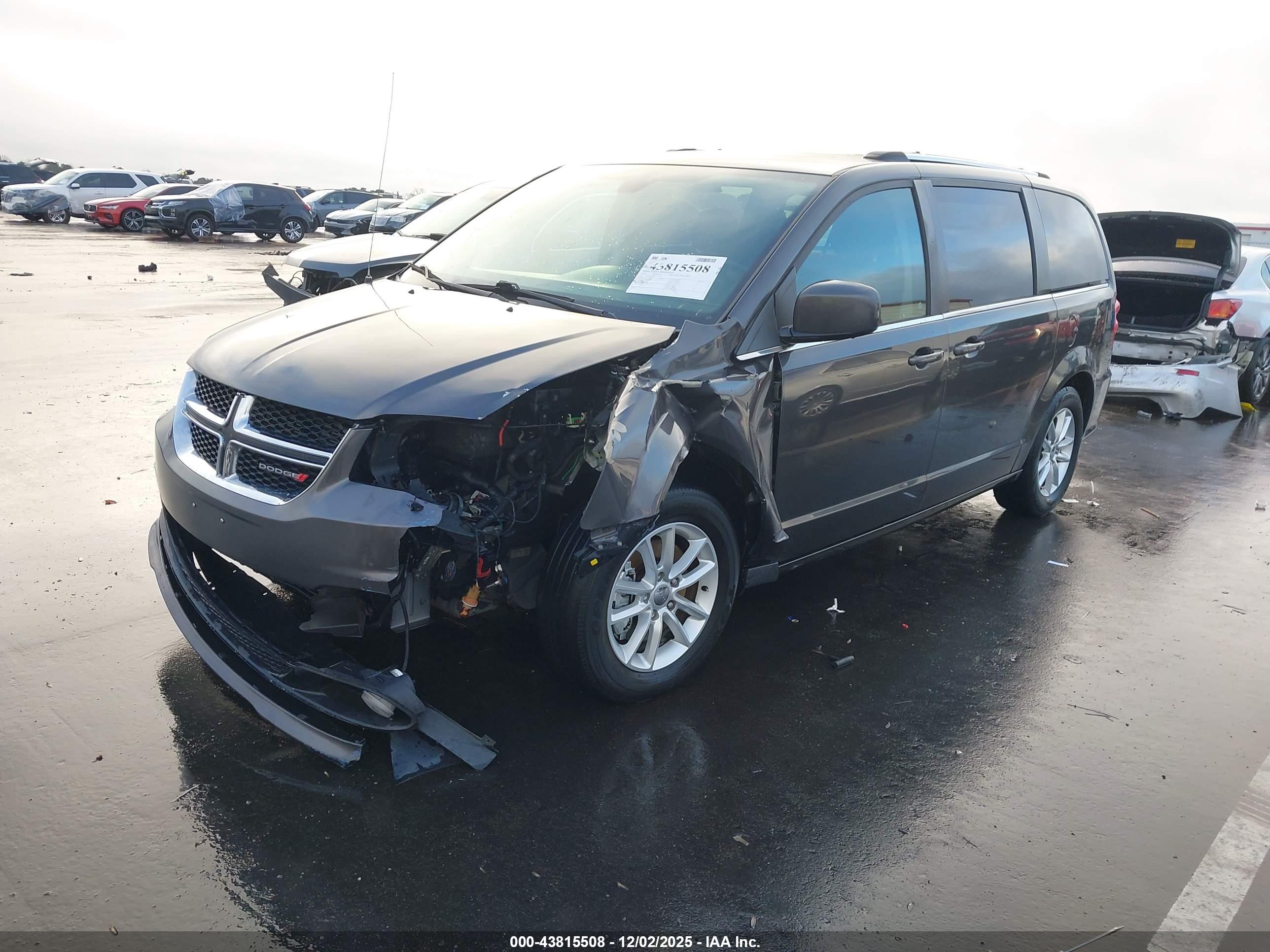 DODGE GRAND image 2