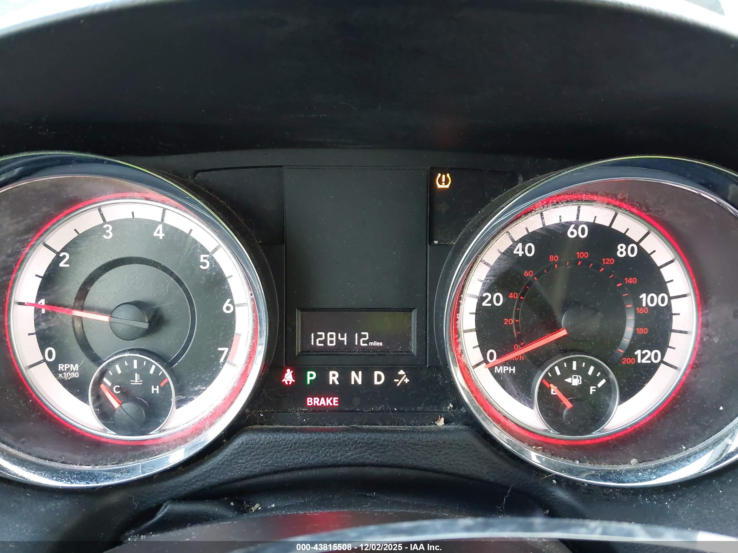DODGE GRAND image 7