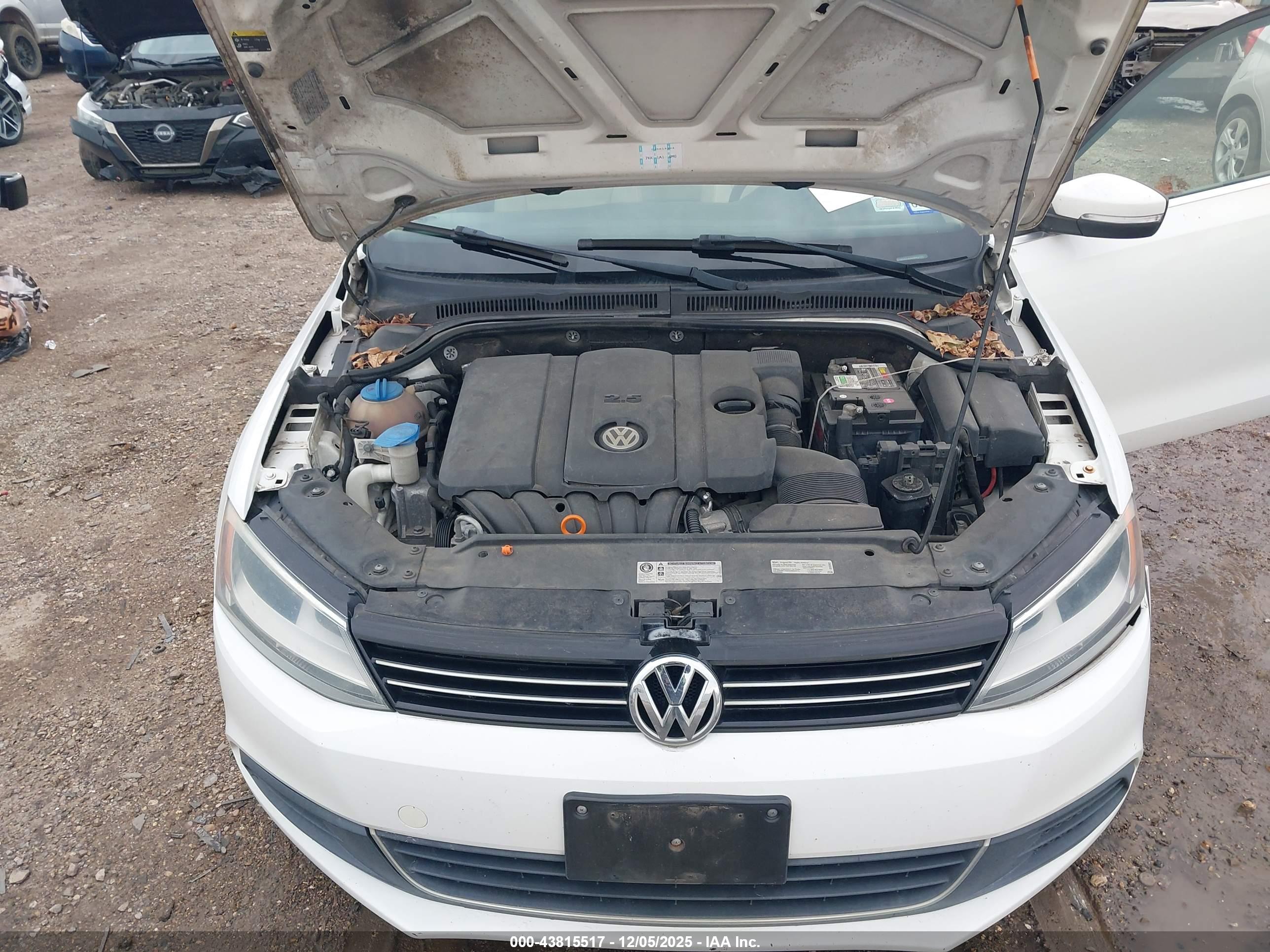 VOLKSWAGEN JETTA image 10