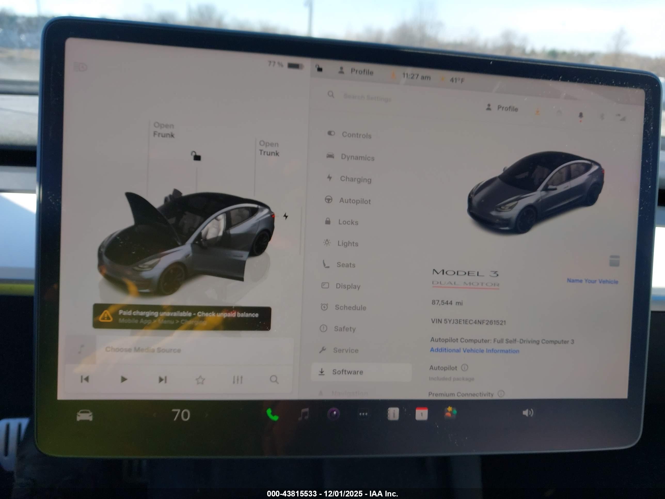 TESLA MODEL image 7