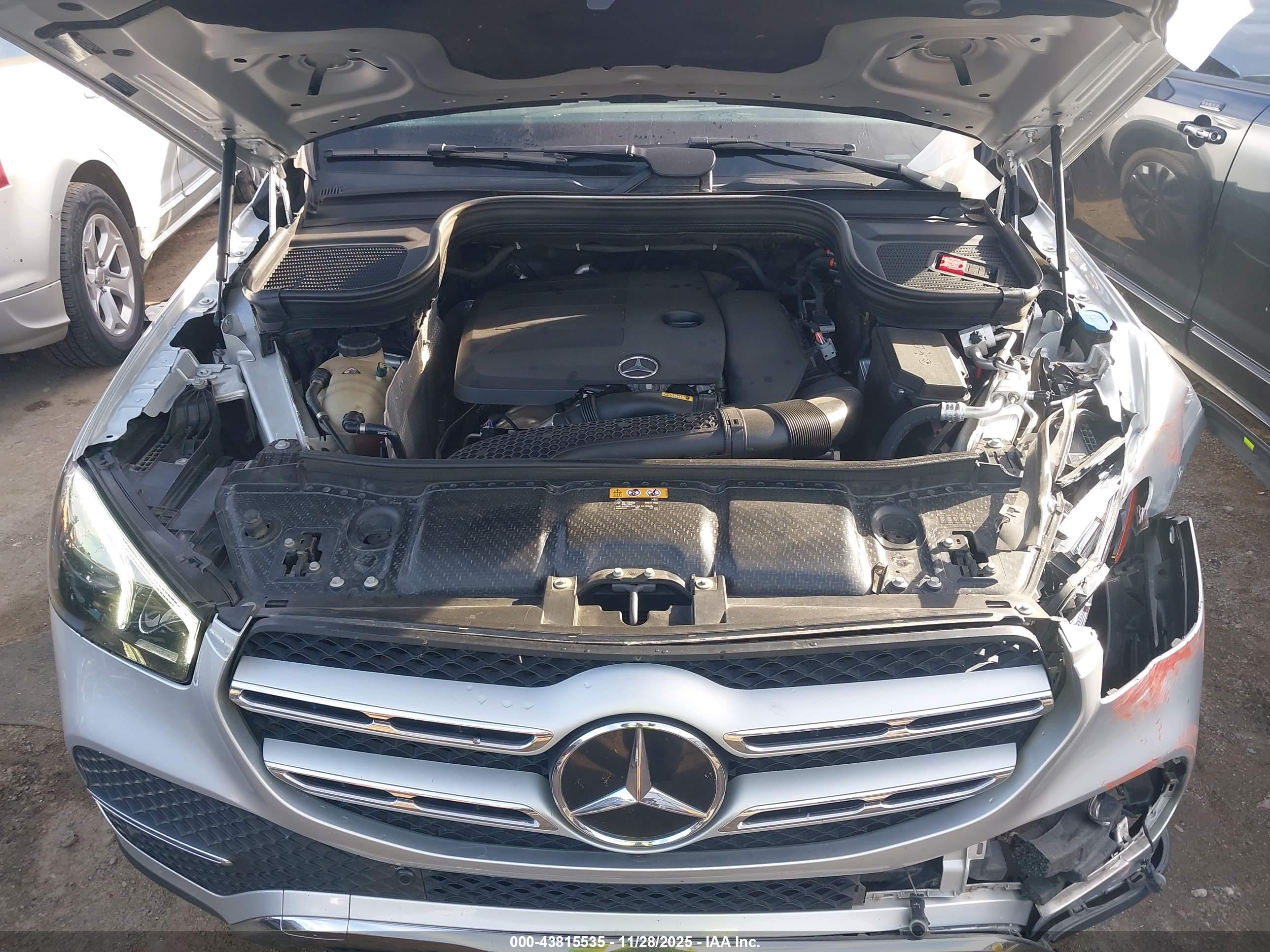 MERCEDES-BENZ GLE image 10
