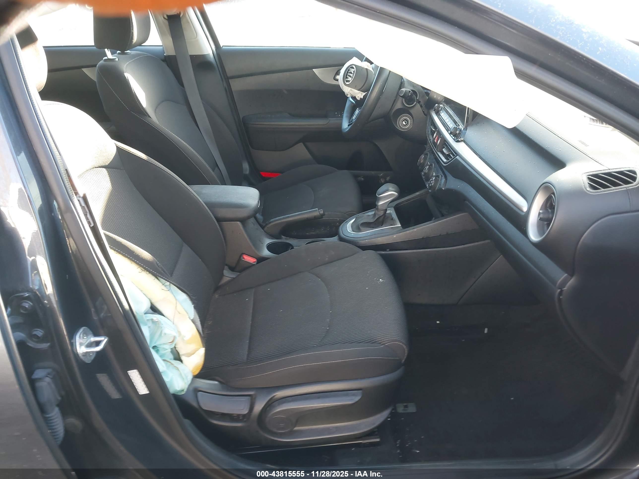 KIA FORTE image 5