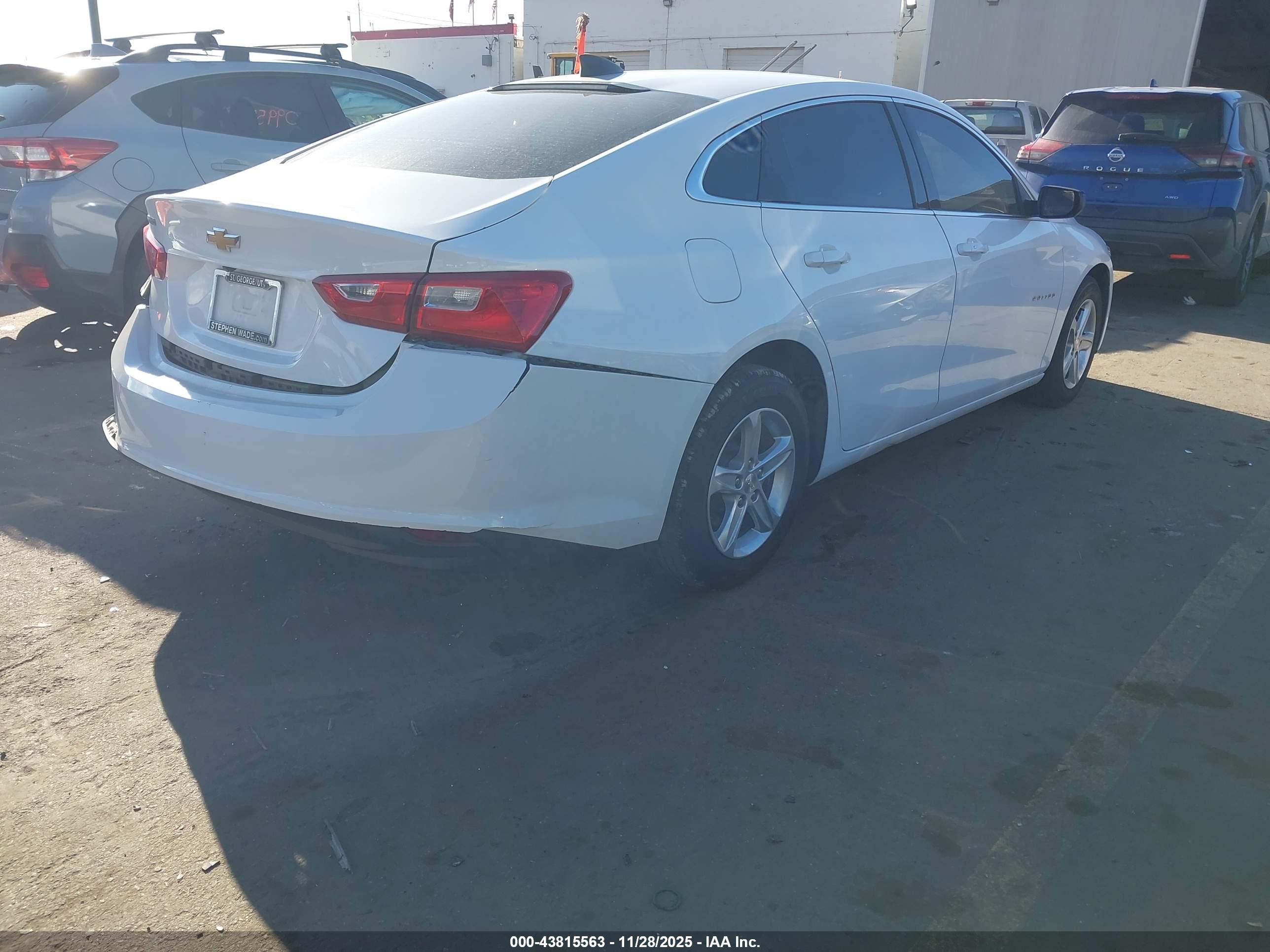 CHEVROLET MALIBU image 4