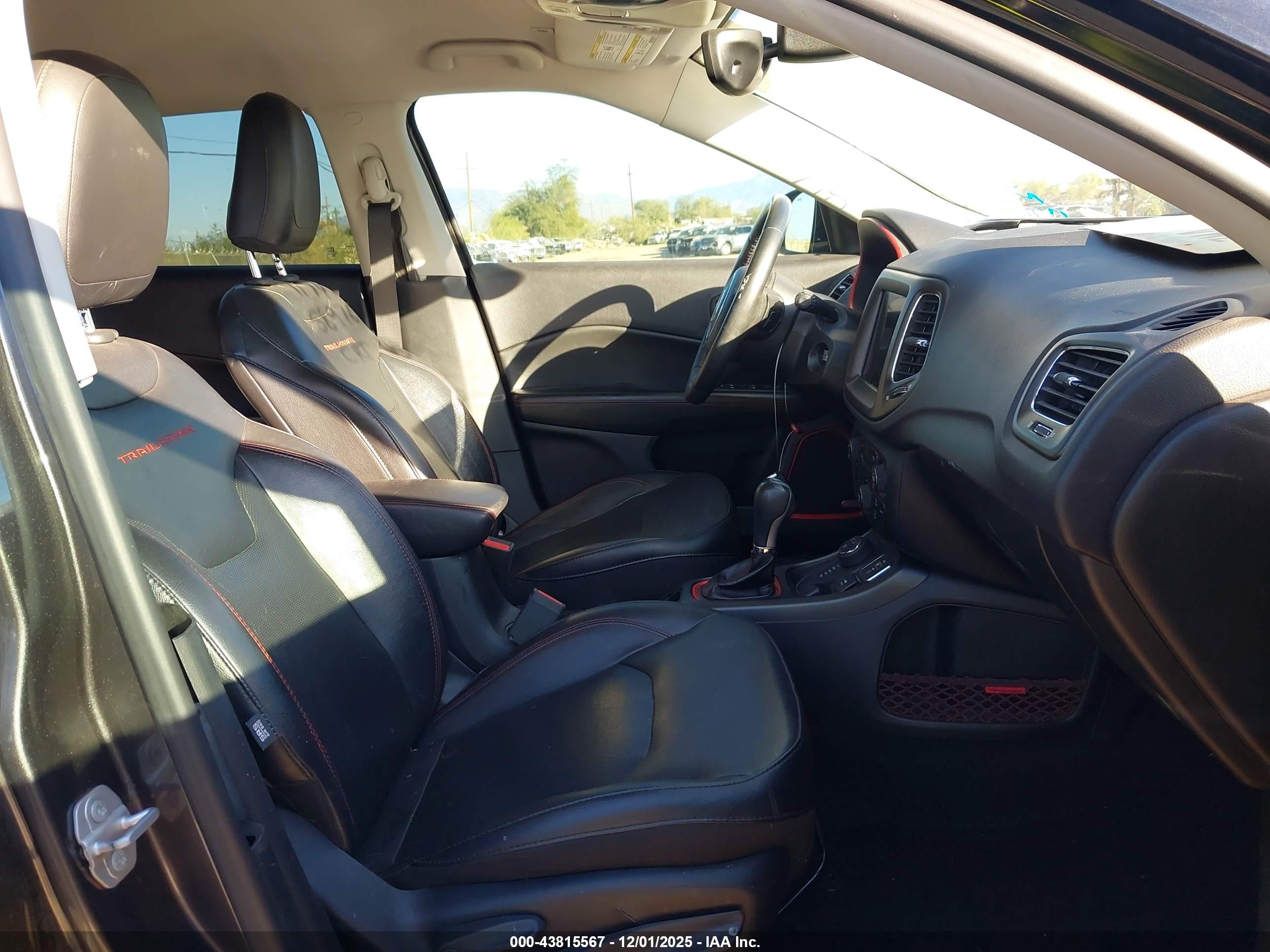 JEEP COMPASS image 5