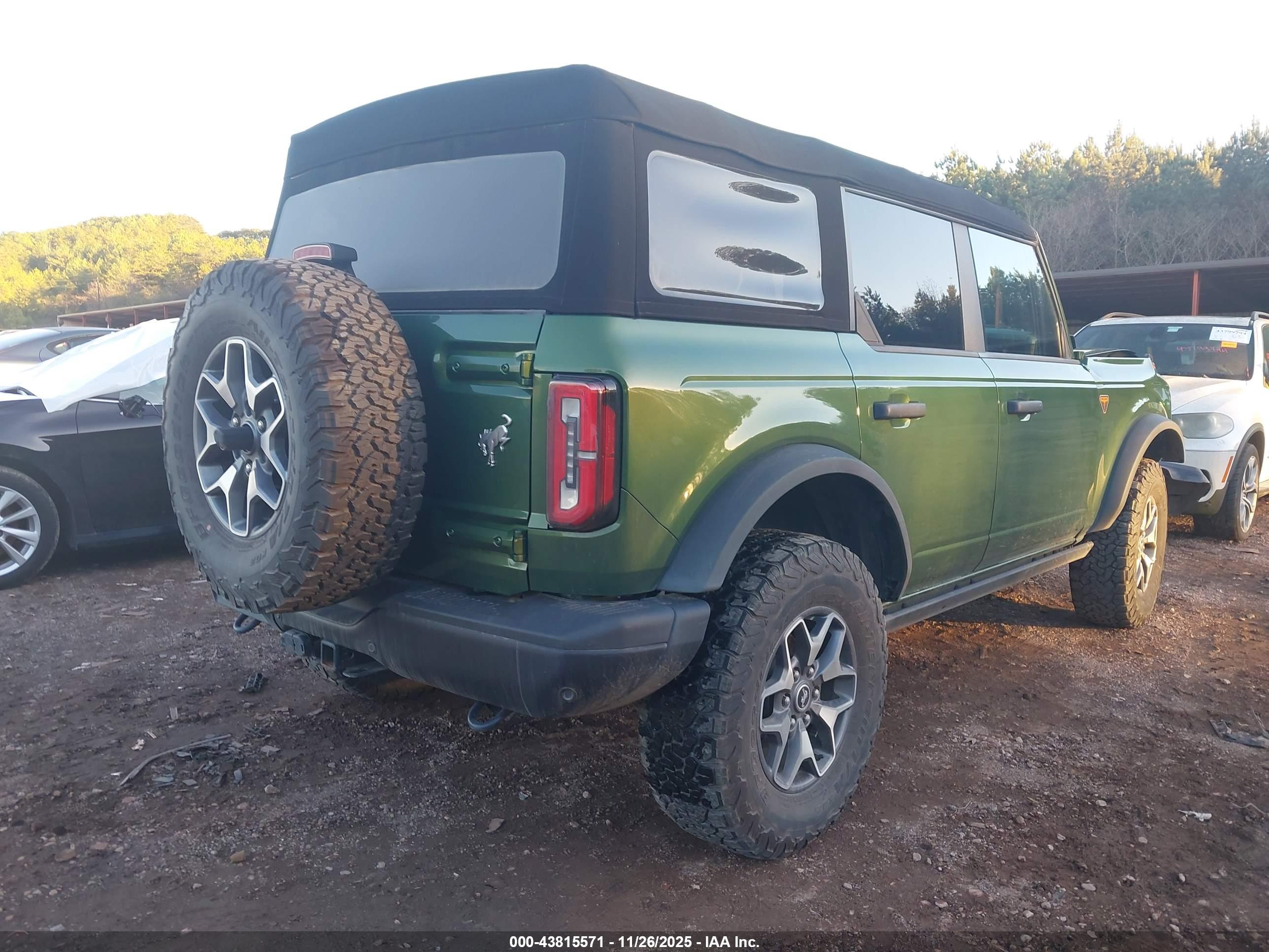 FORD BRONCO image 4