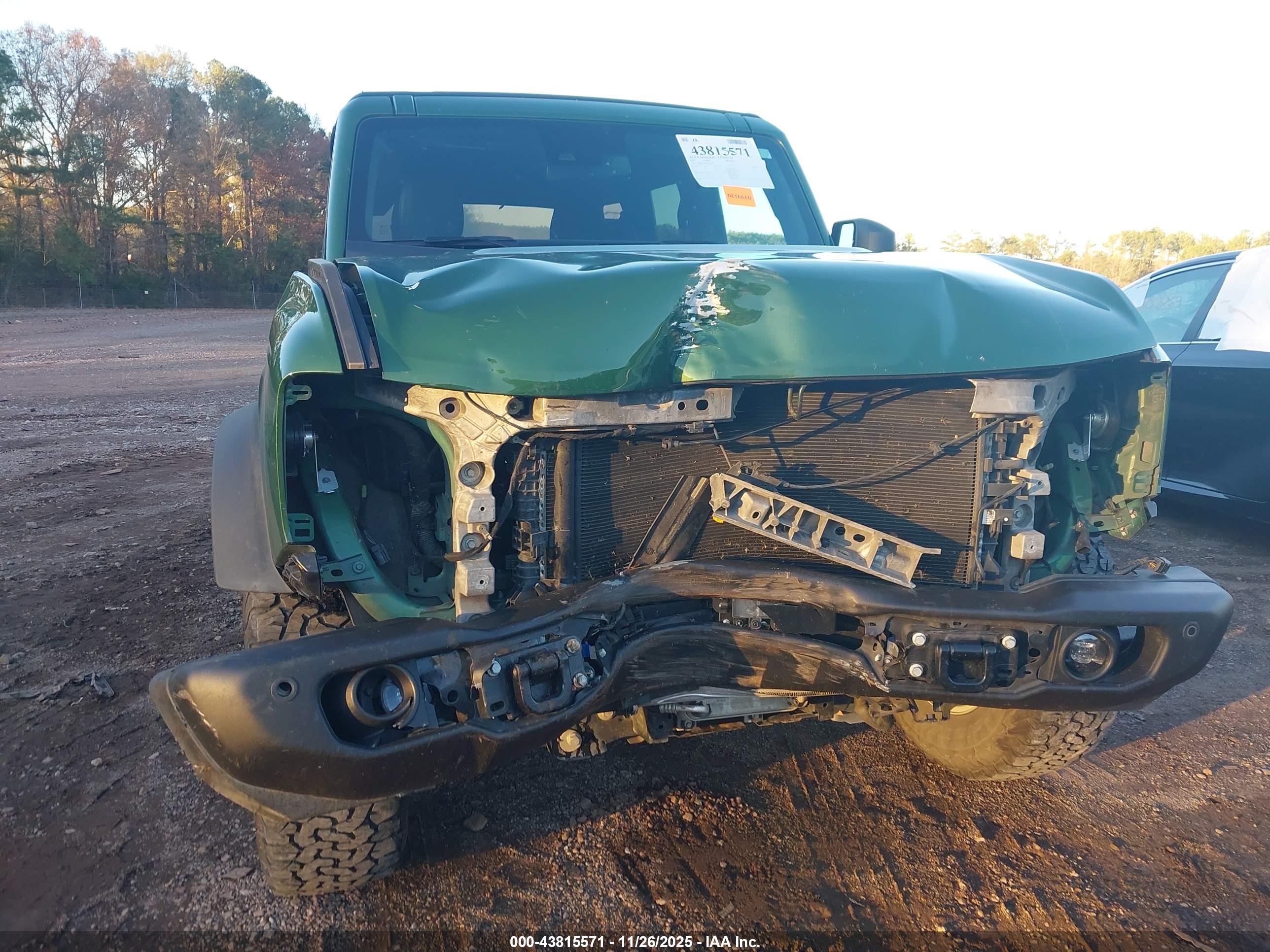 FORD BRONCO image 6