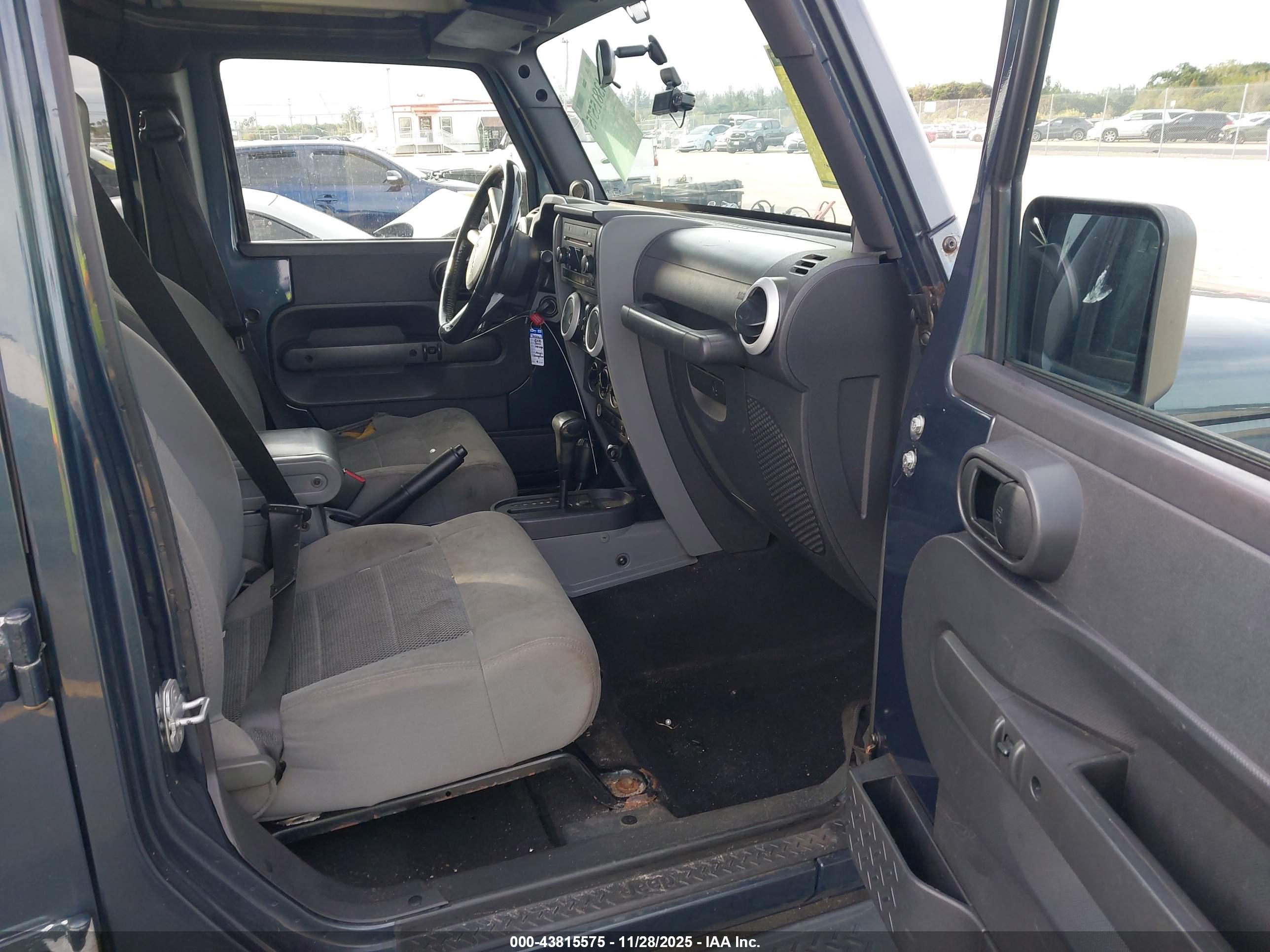 JEEP WRANGLER image 5