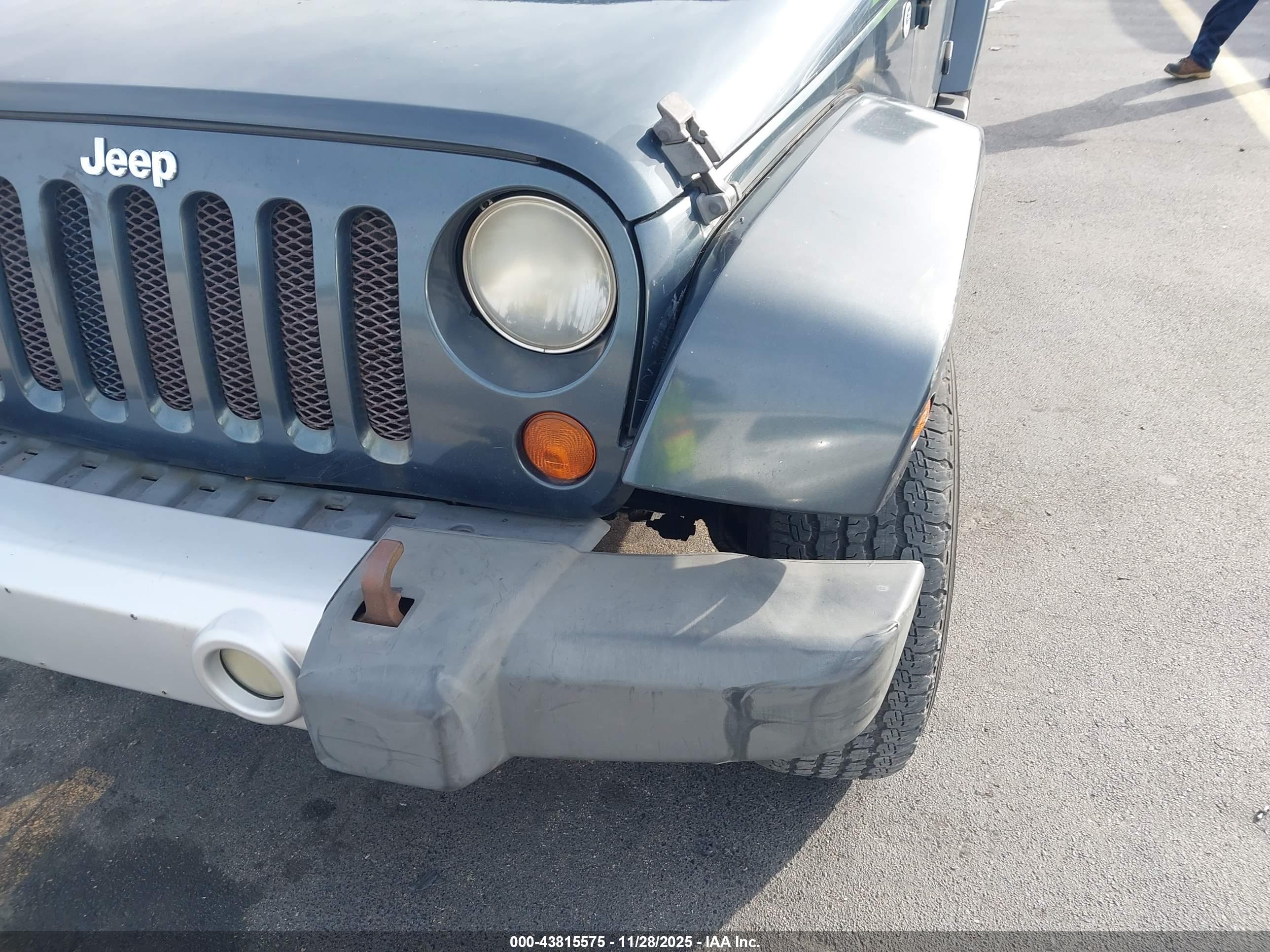 JEEP WRANGLER image 6