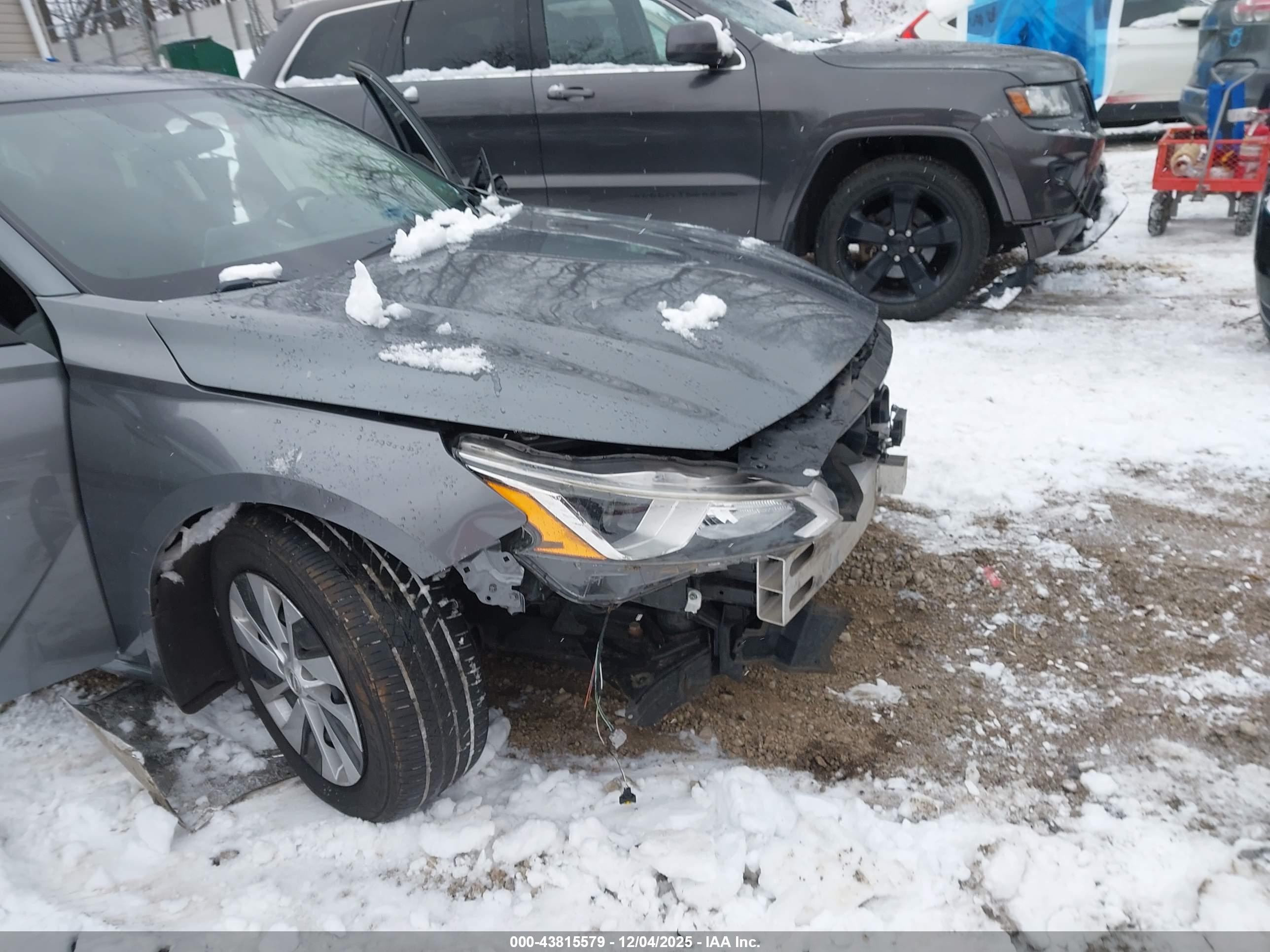 NISSAN ALTIMA image 6