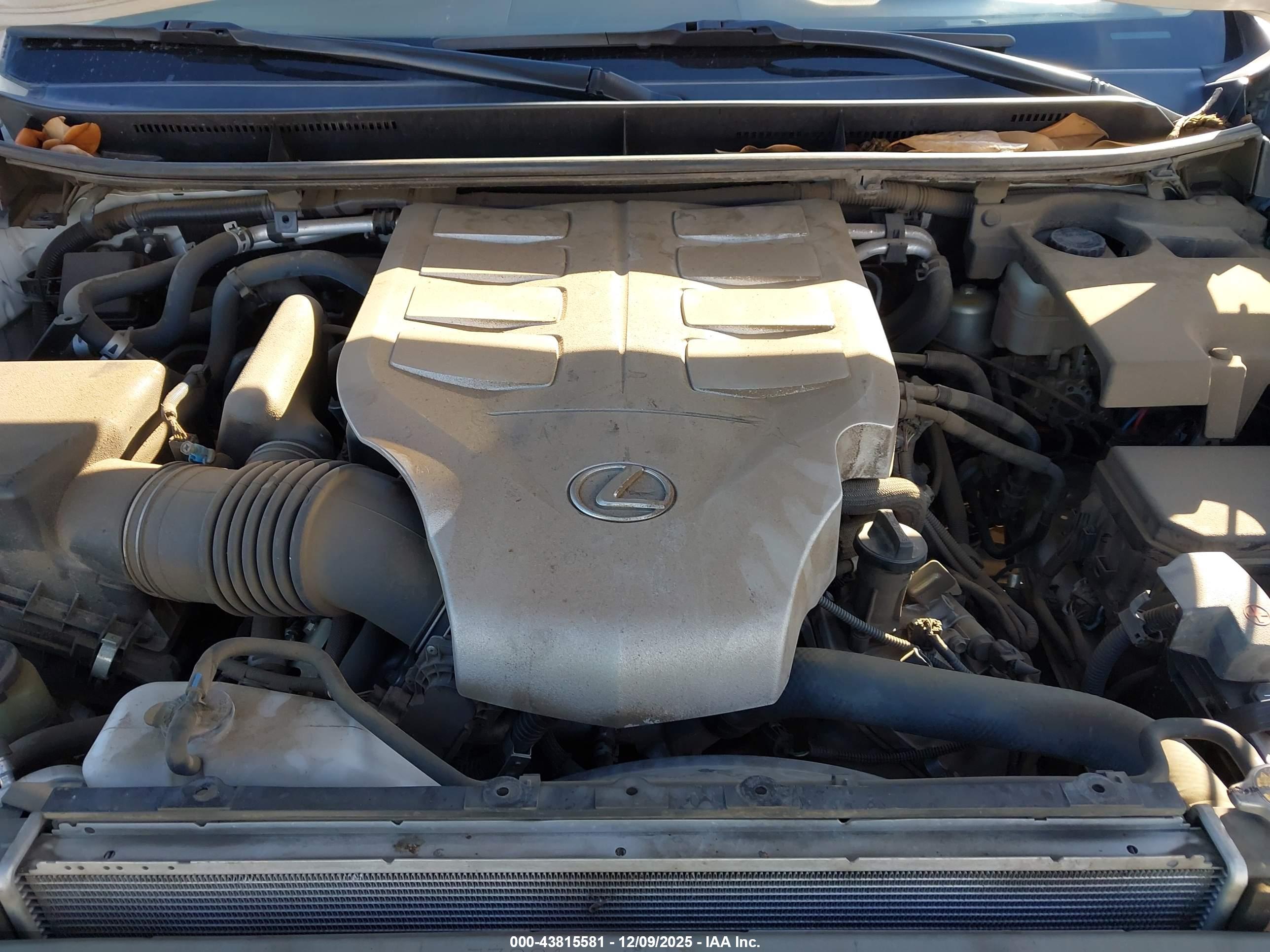 LEXUS GX image 10