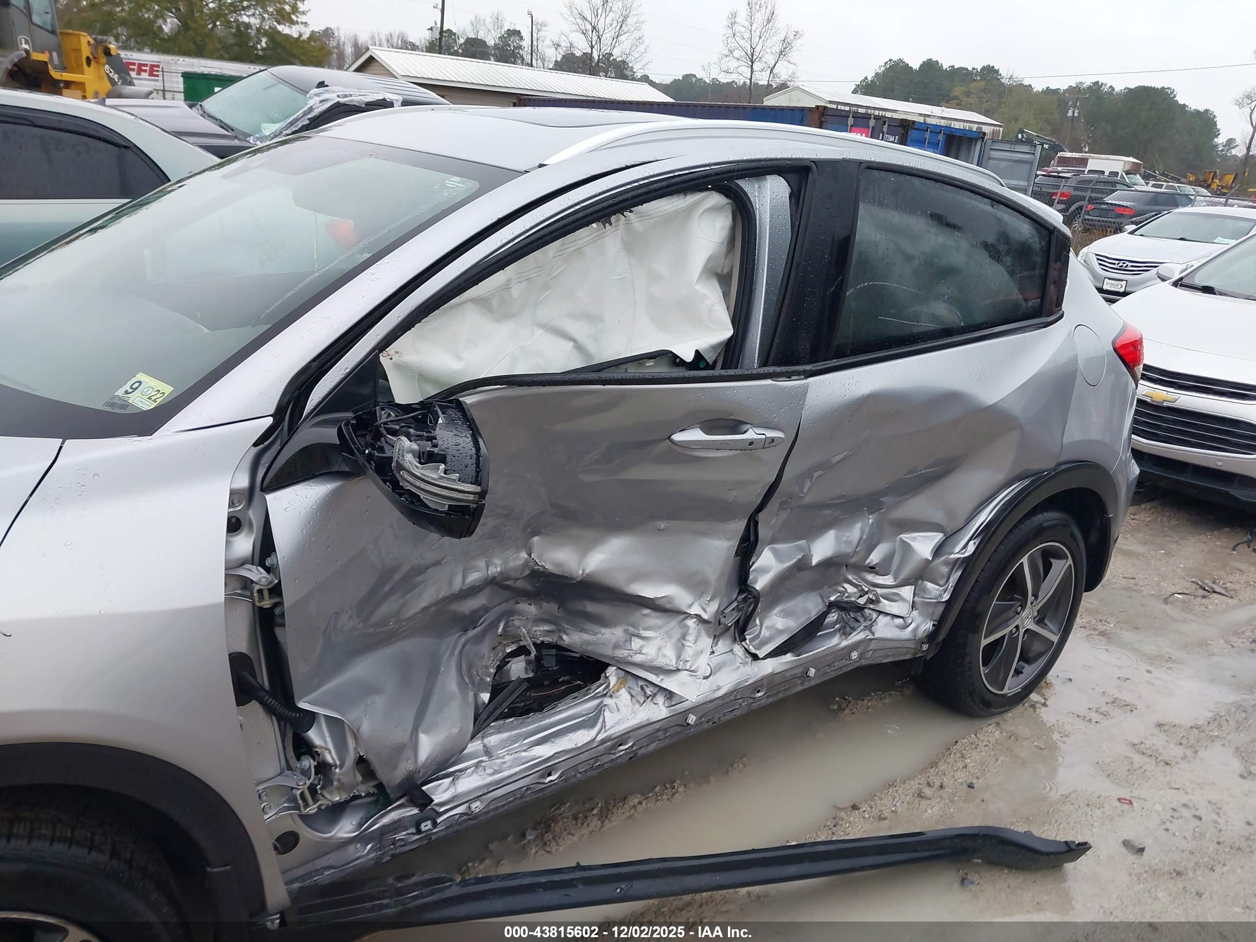 HONDA HR-V image 6