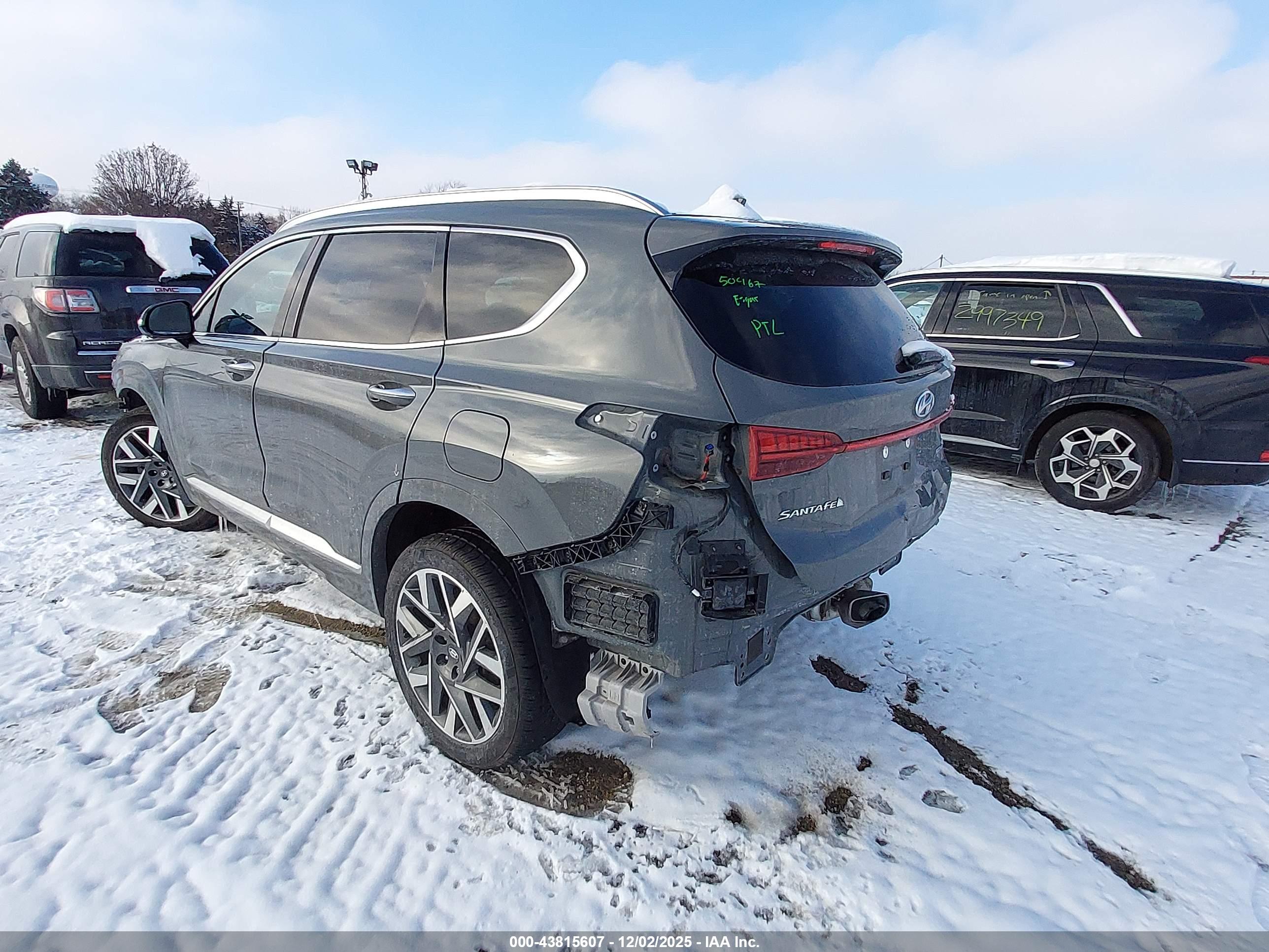 HYUNDAI SANTA image 3