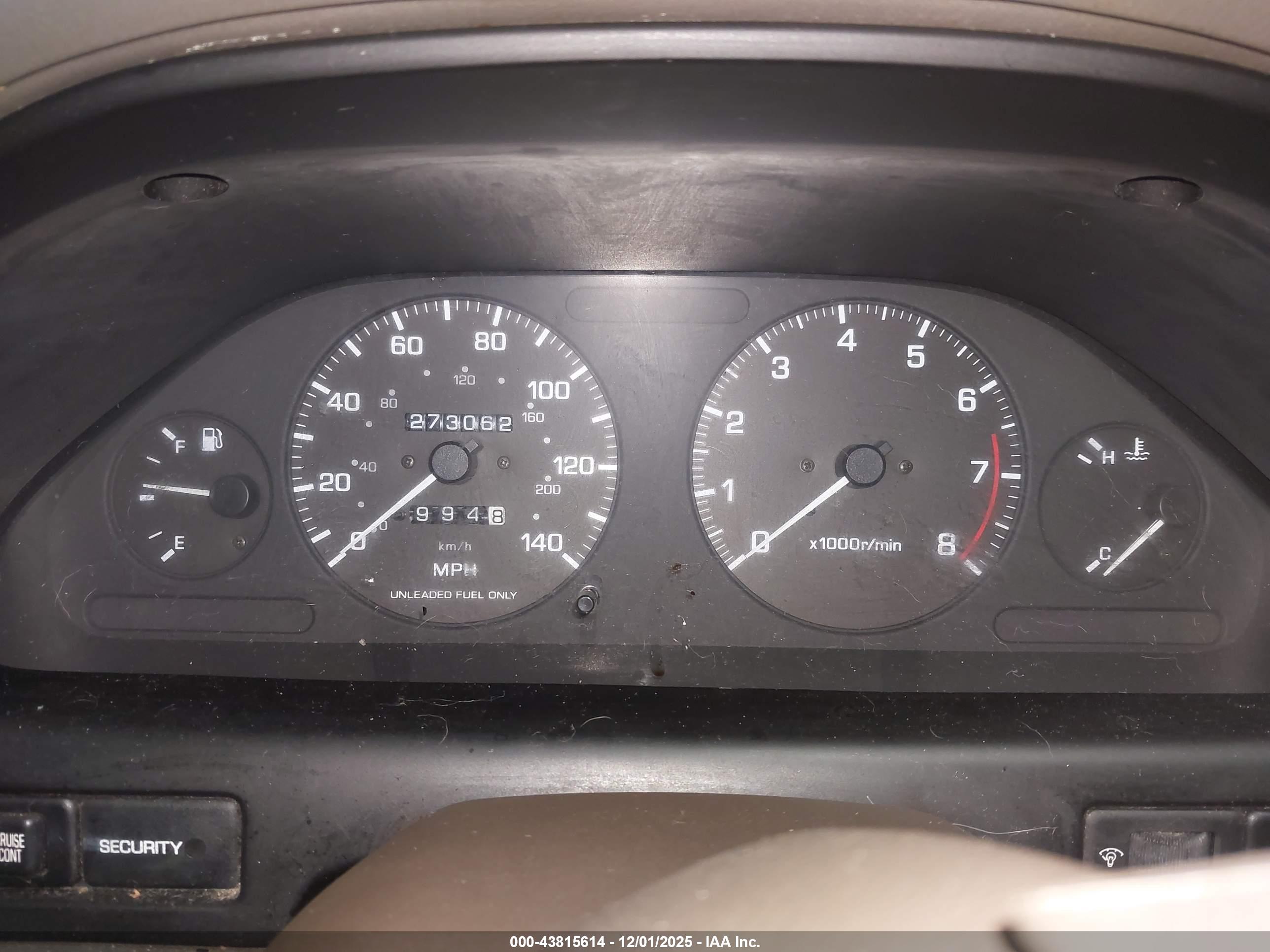INFINITI I30 image 7