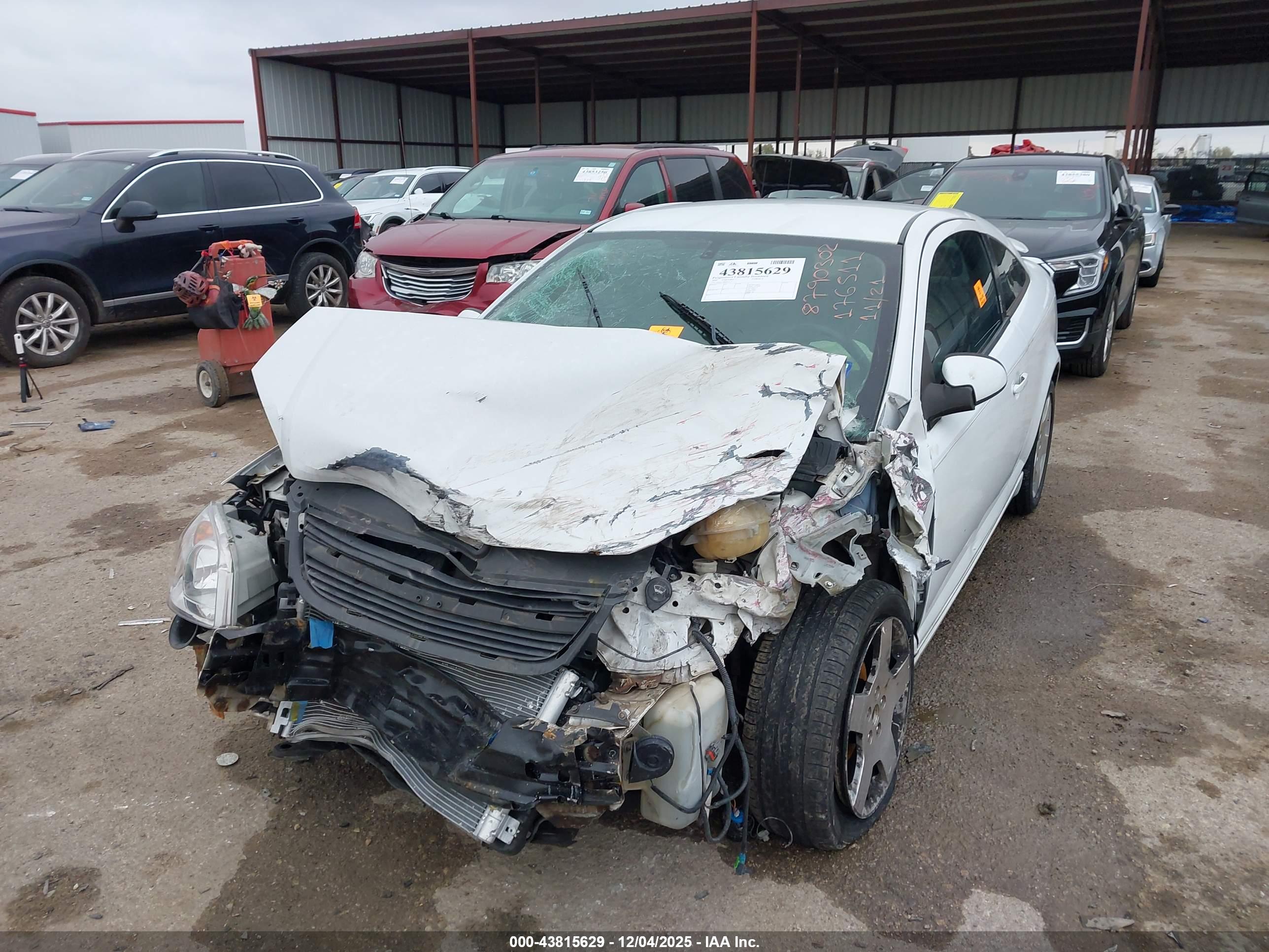 CHEVROLET COBALT image 2