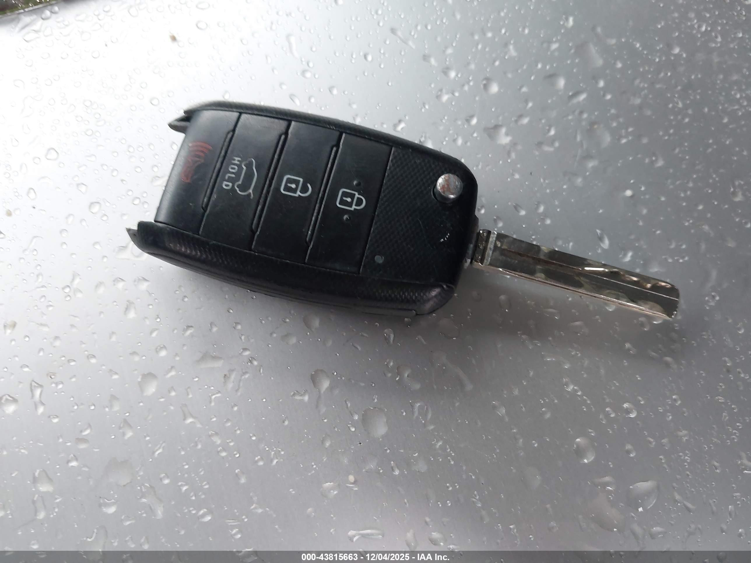 KIA SOUL image 11