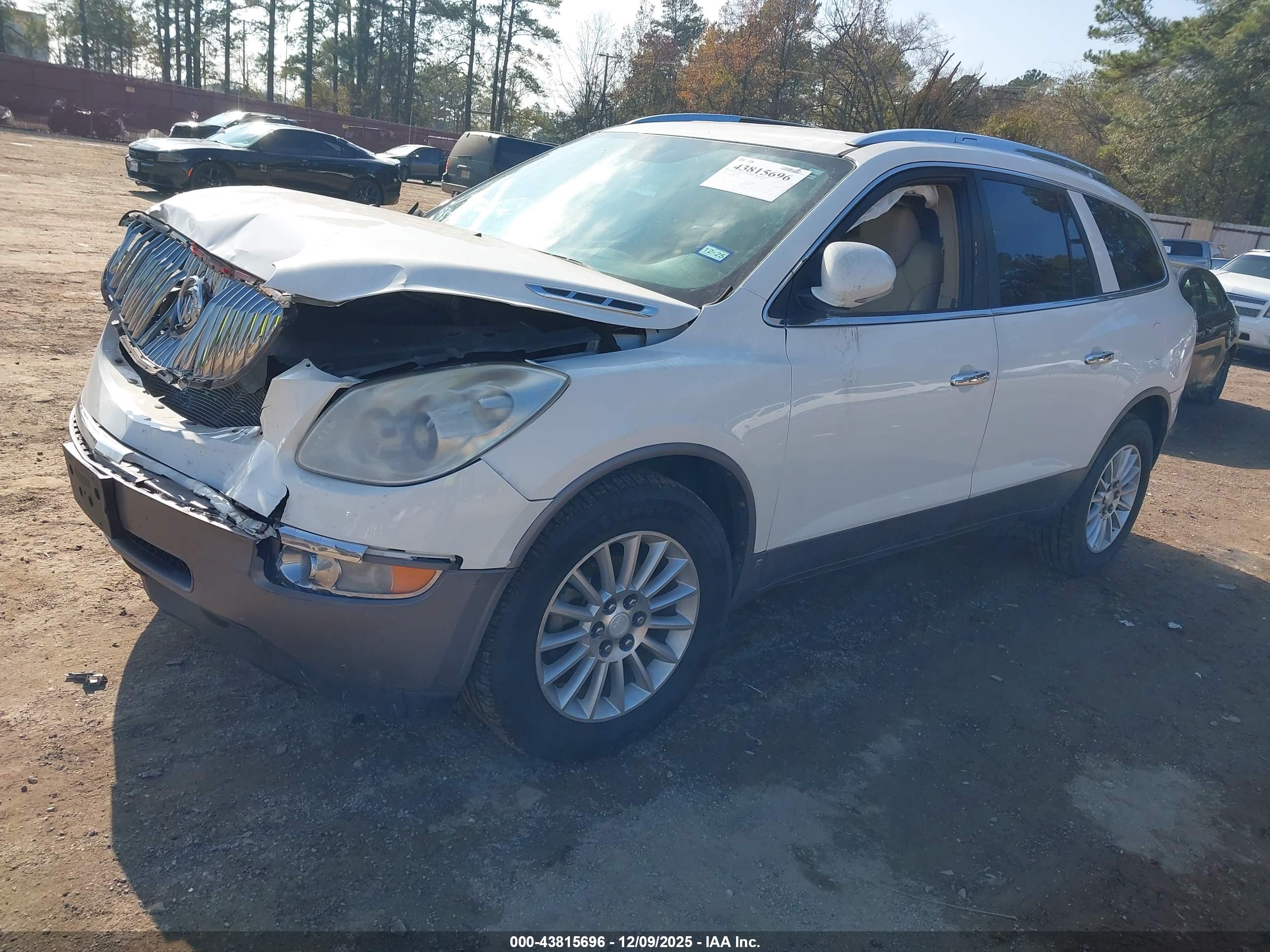 BUICK ENCLAVE image 2