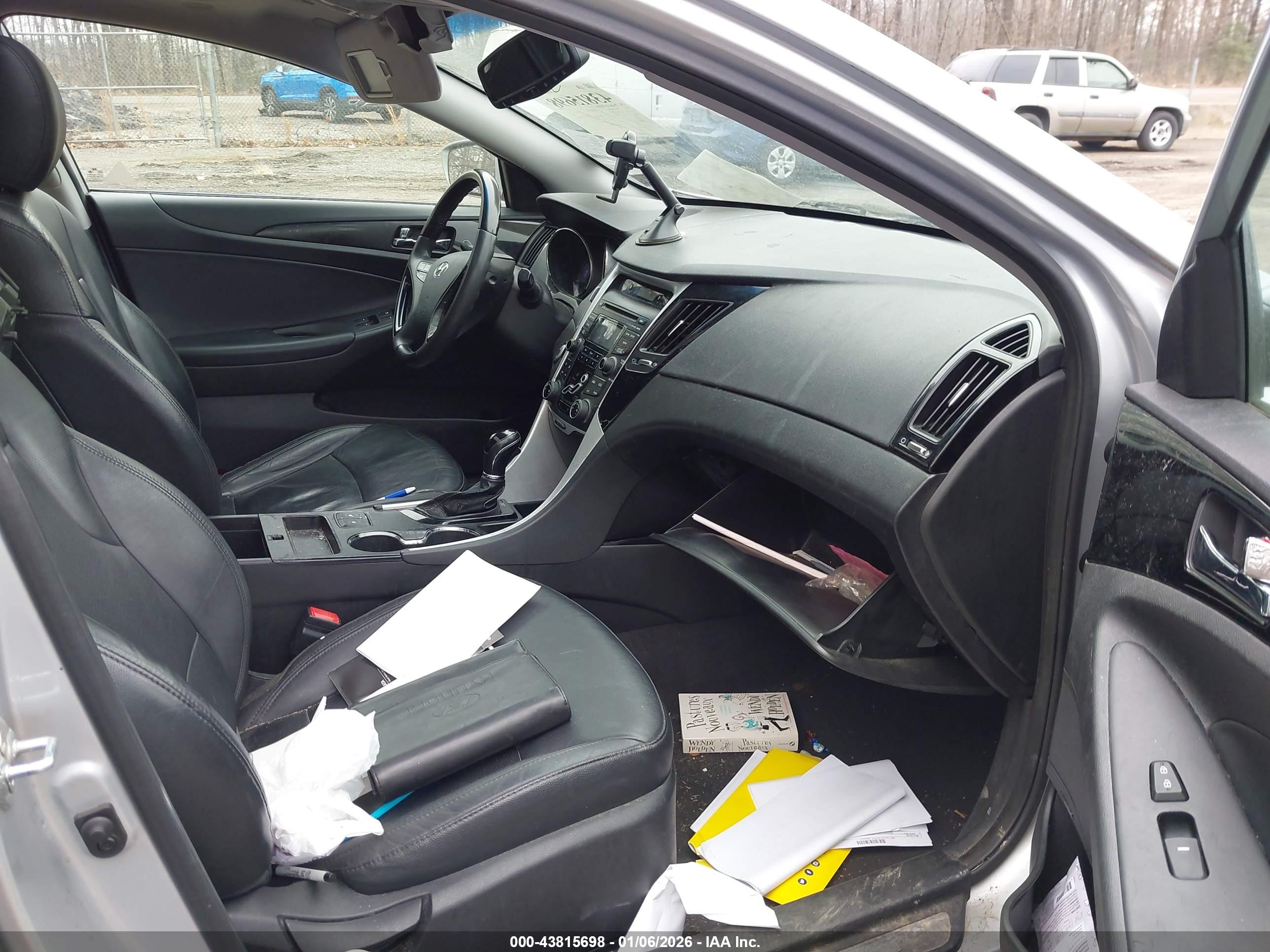 HYUNDAI SONATA image 5