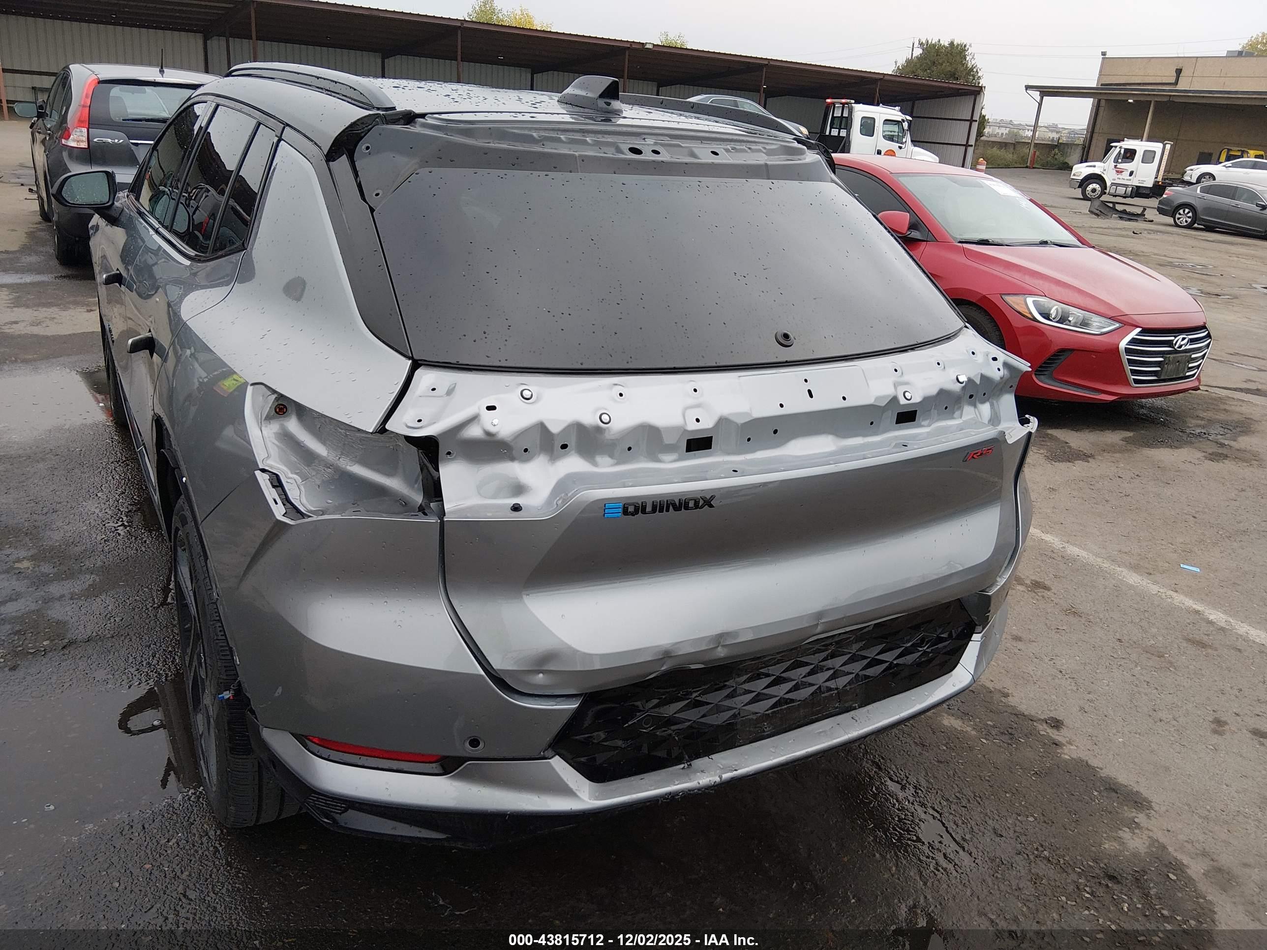 CHEVROLET EQUINOX image 6