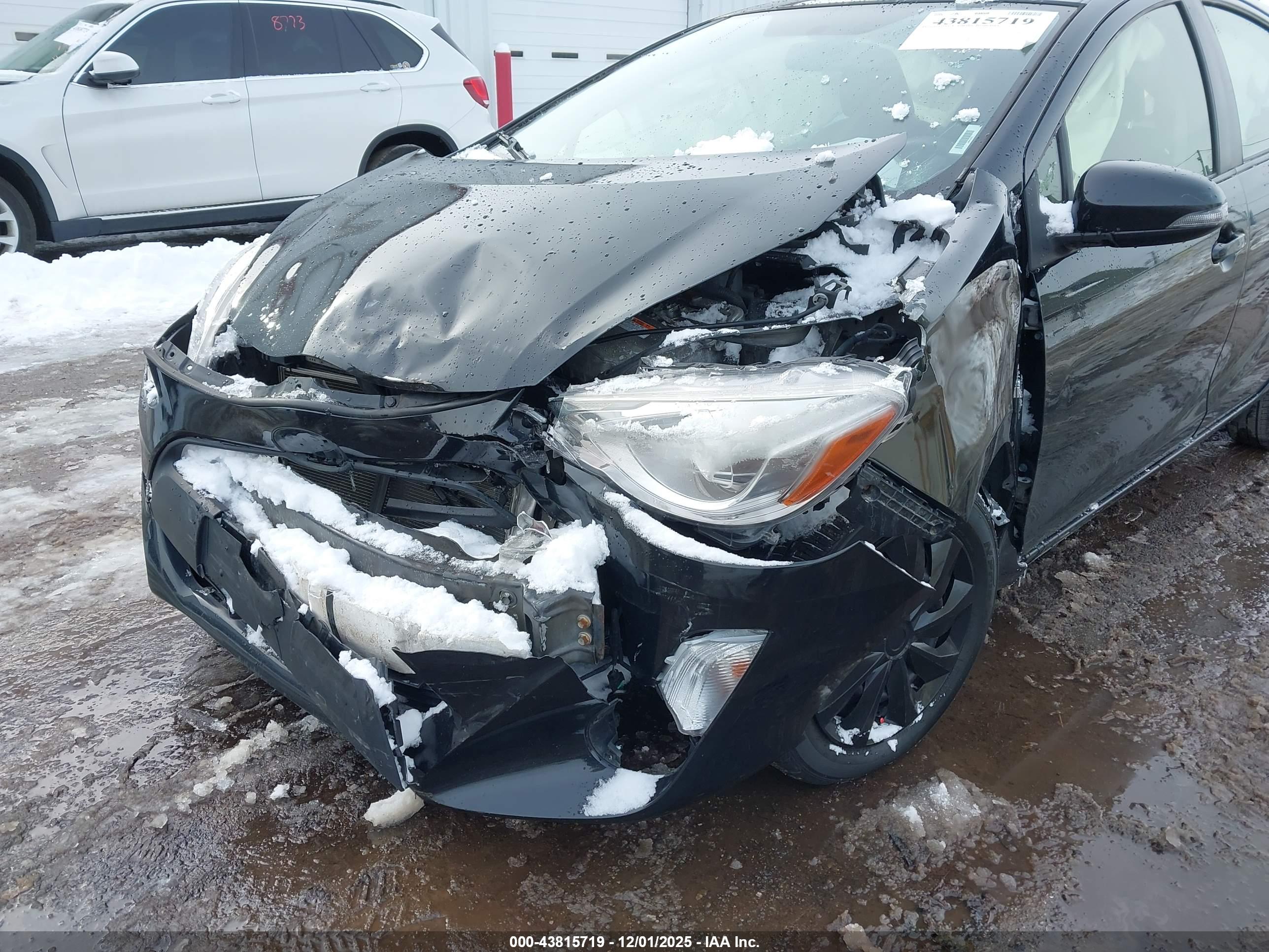 TOYOTA PRIUS image 6