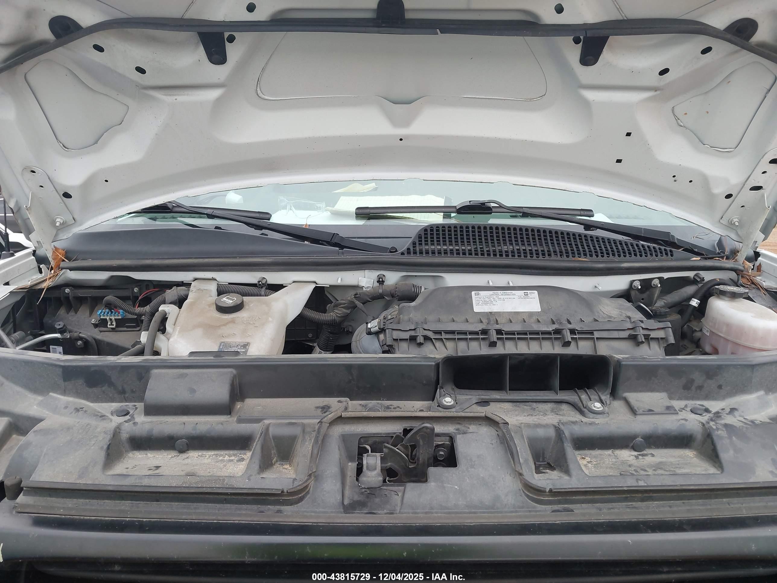 GMC SAVANA image 10