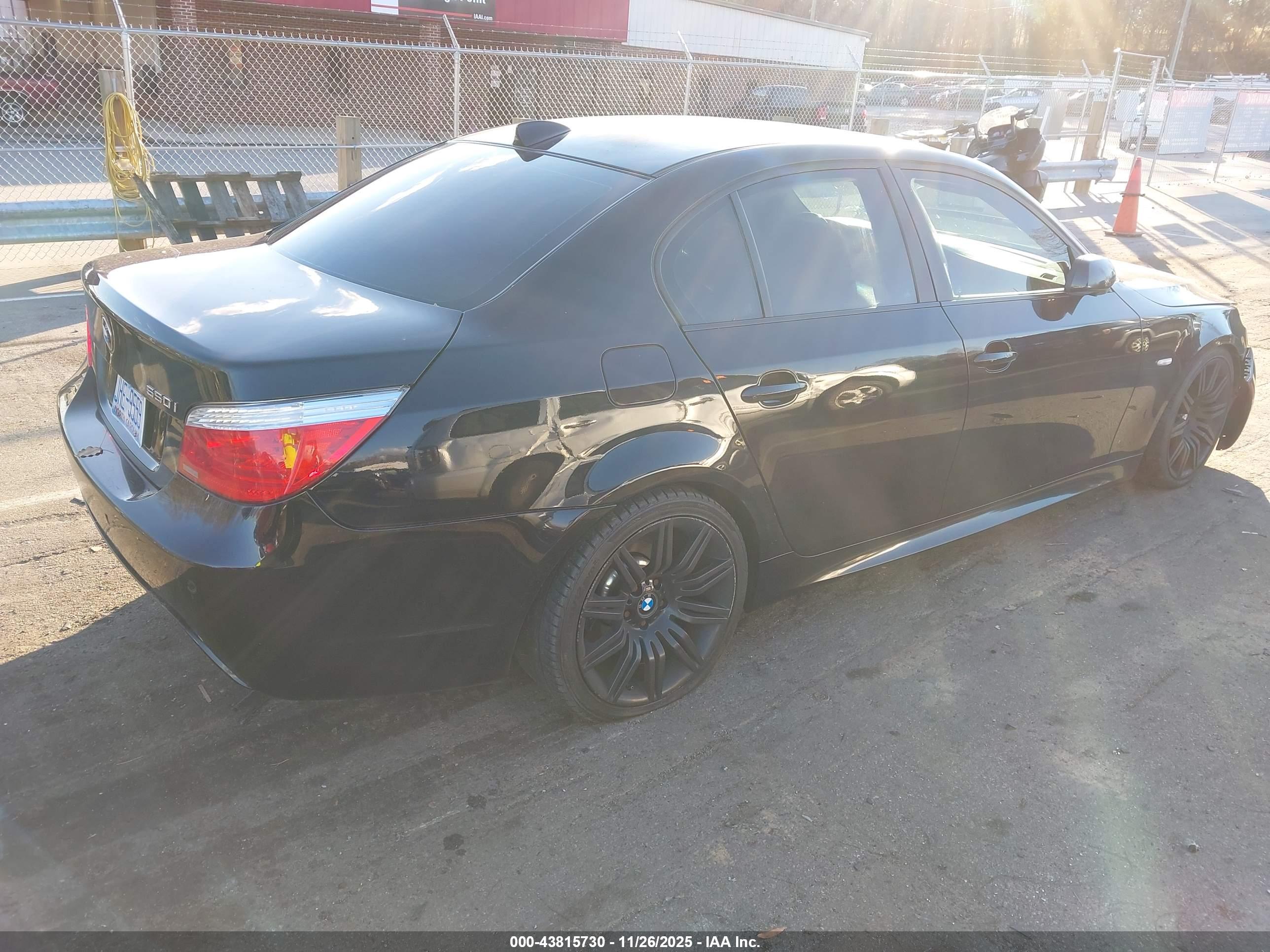 BMW 550I image 4