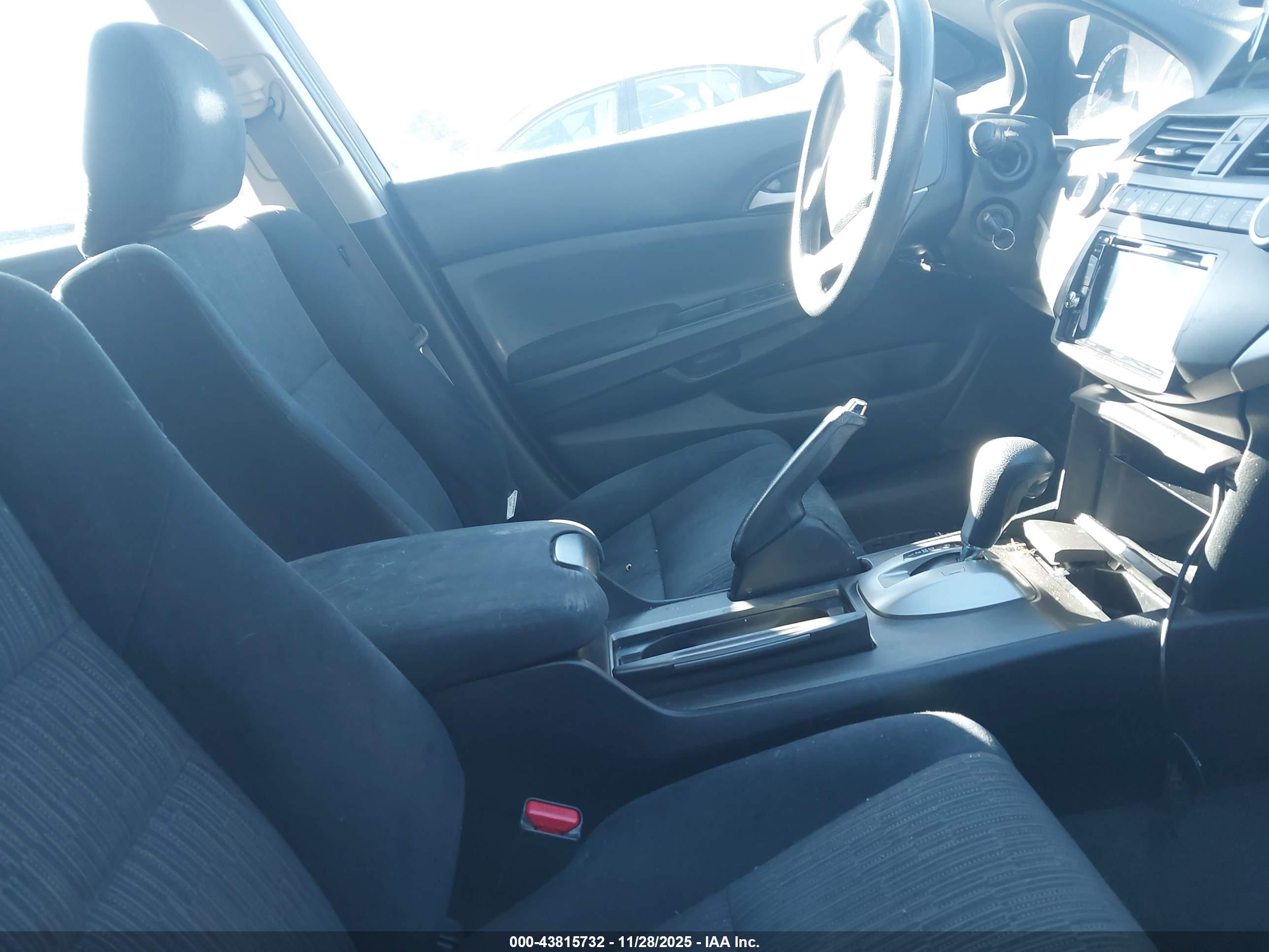 HONDA ACCORD image 5