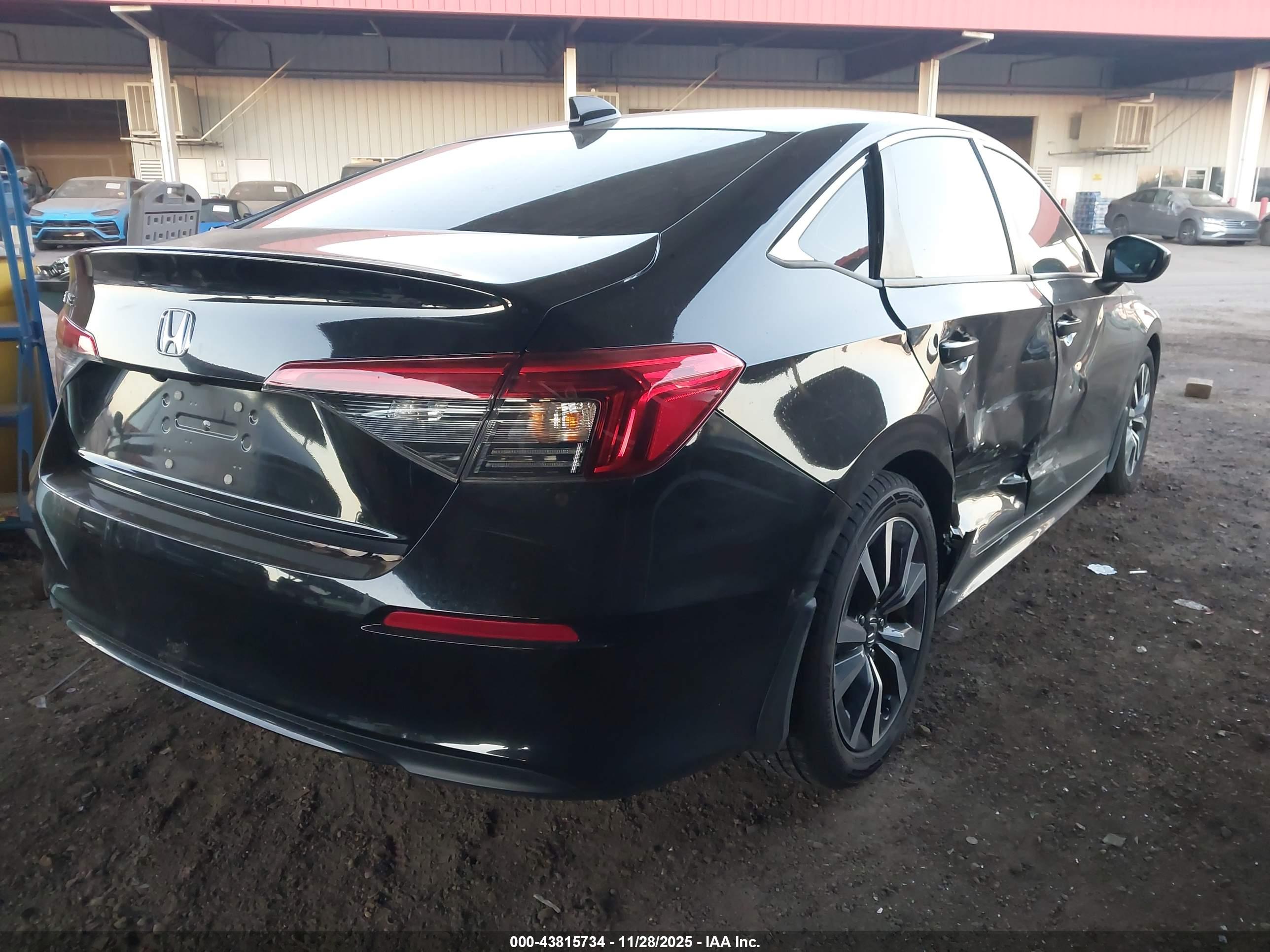 HONDA CIVIC image 4