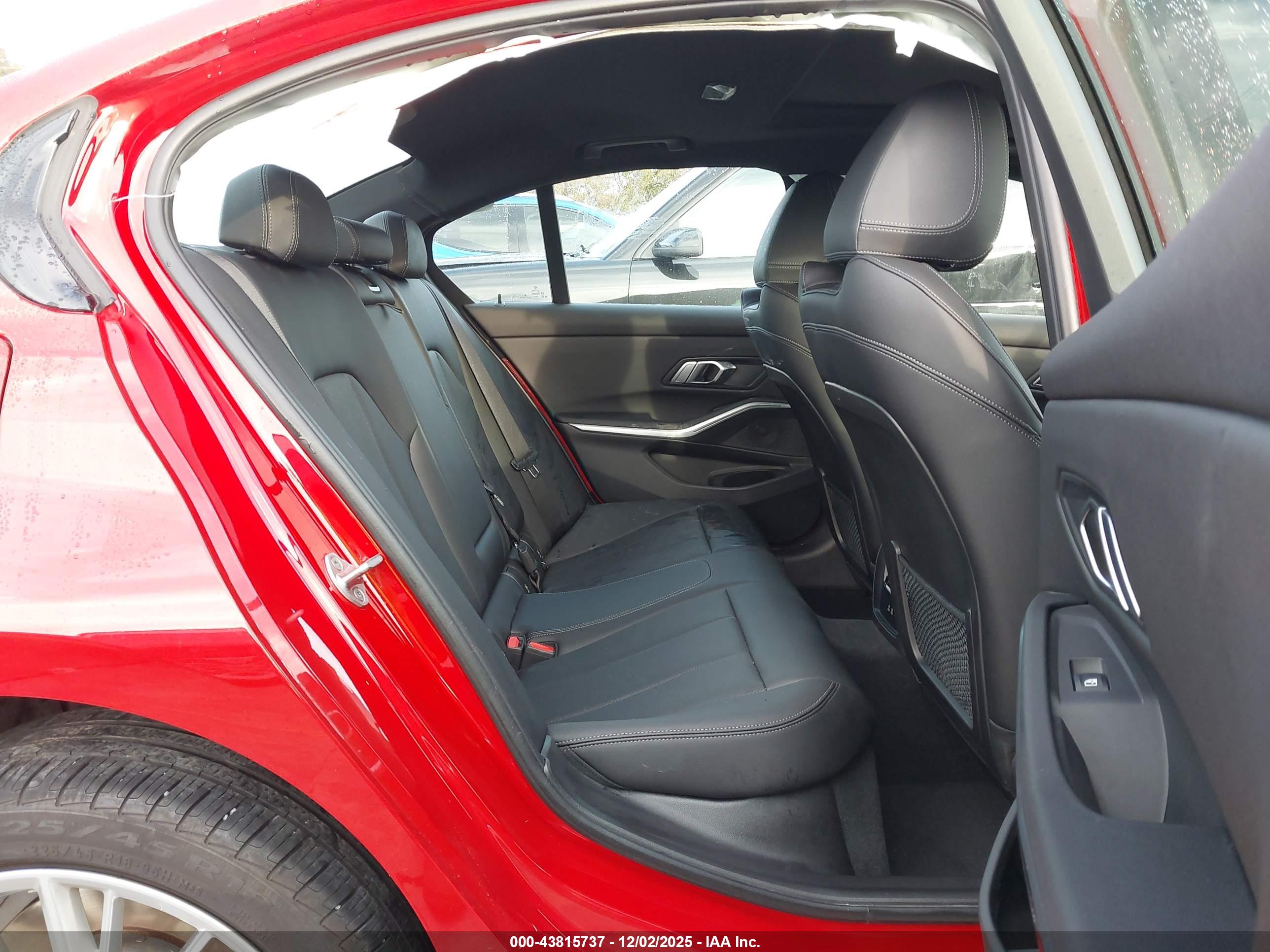 BMW 330I image 8