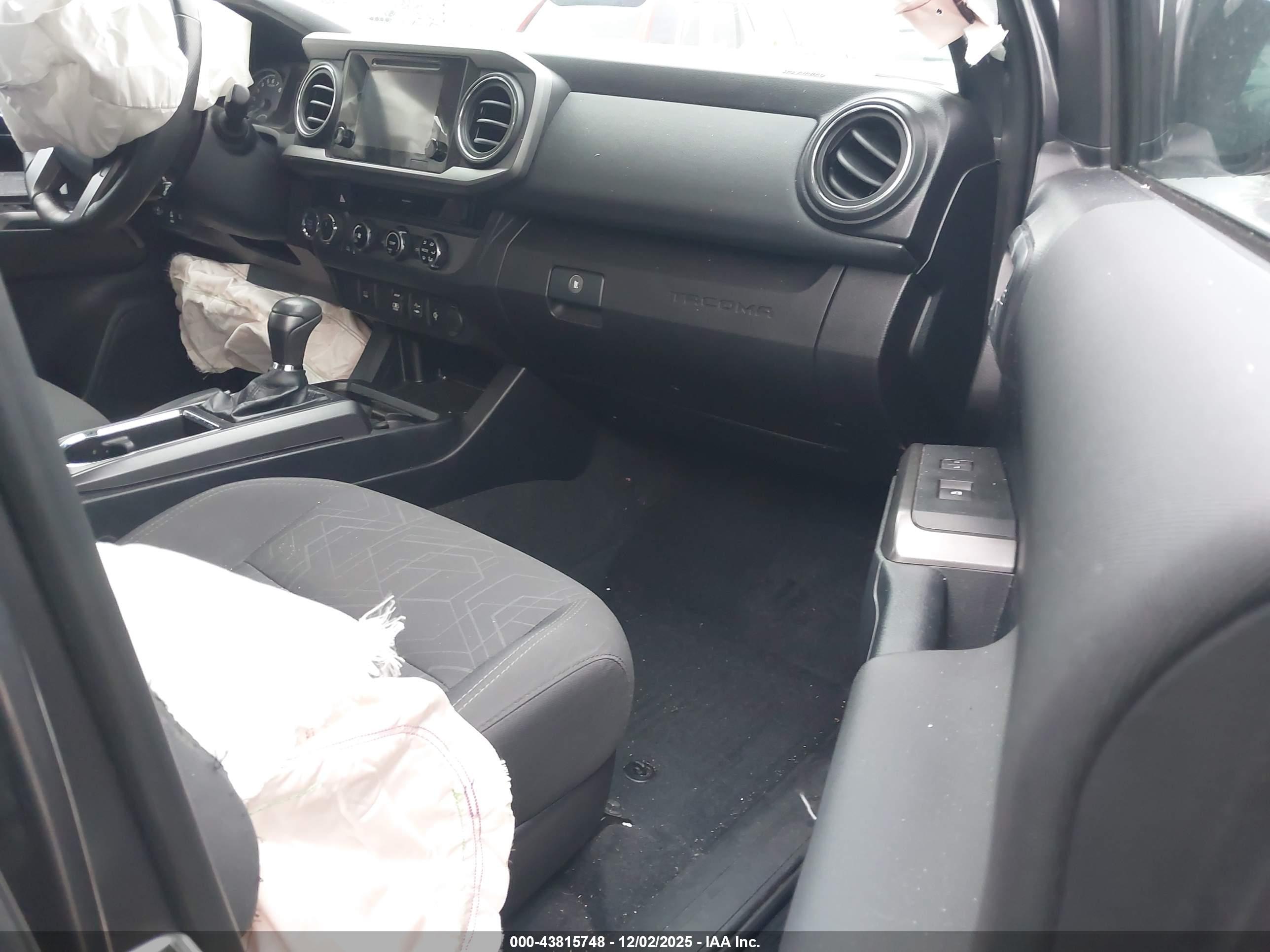 TOYOTA TACOMA image 5