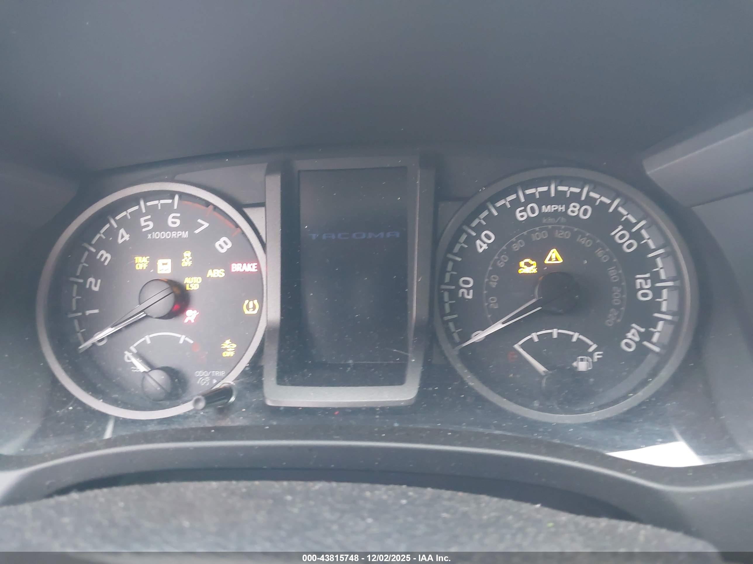 TOYOTA TACOMA image 7