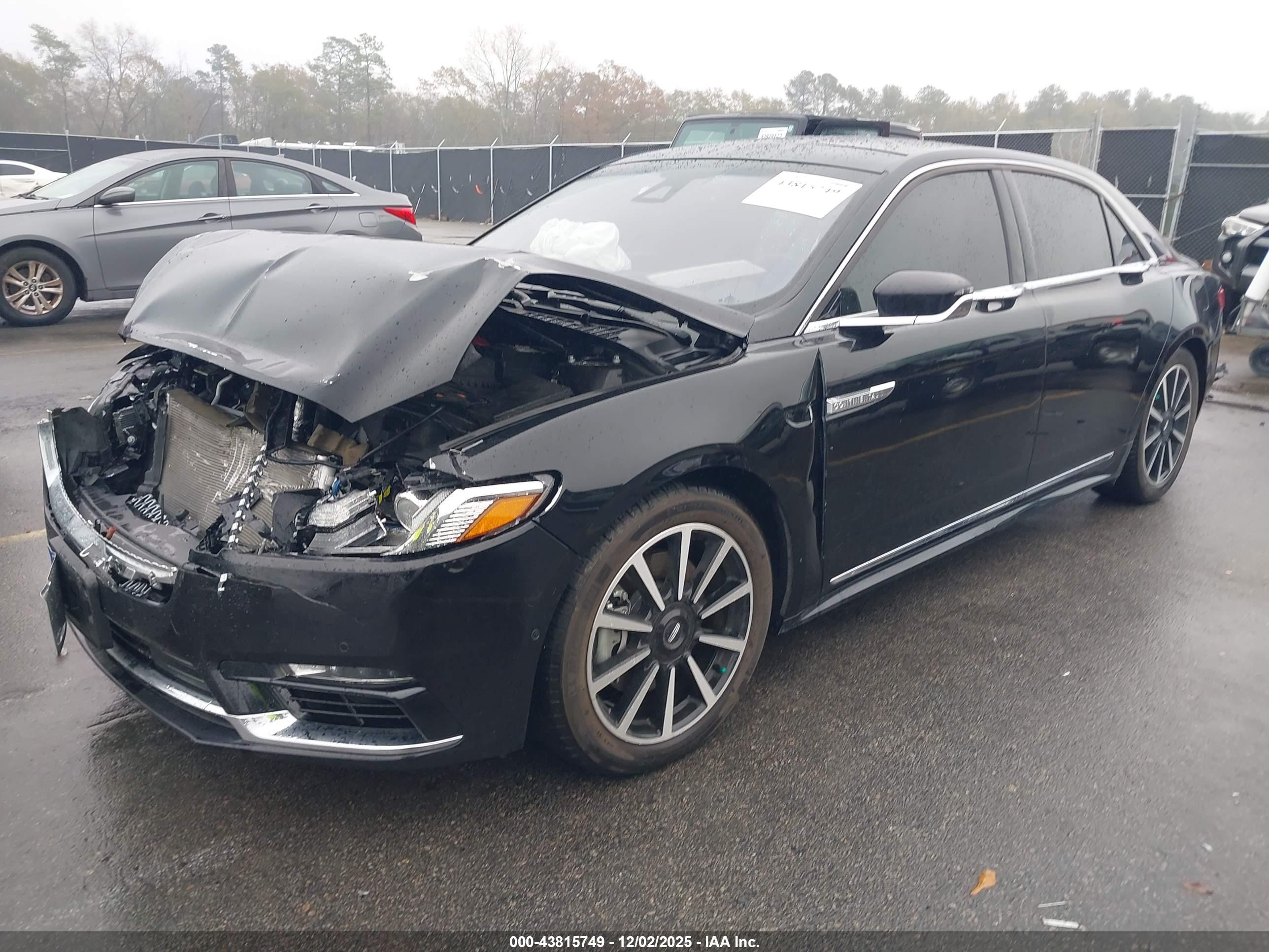 LINCOLN CONTINENTAL image 2