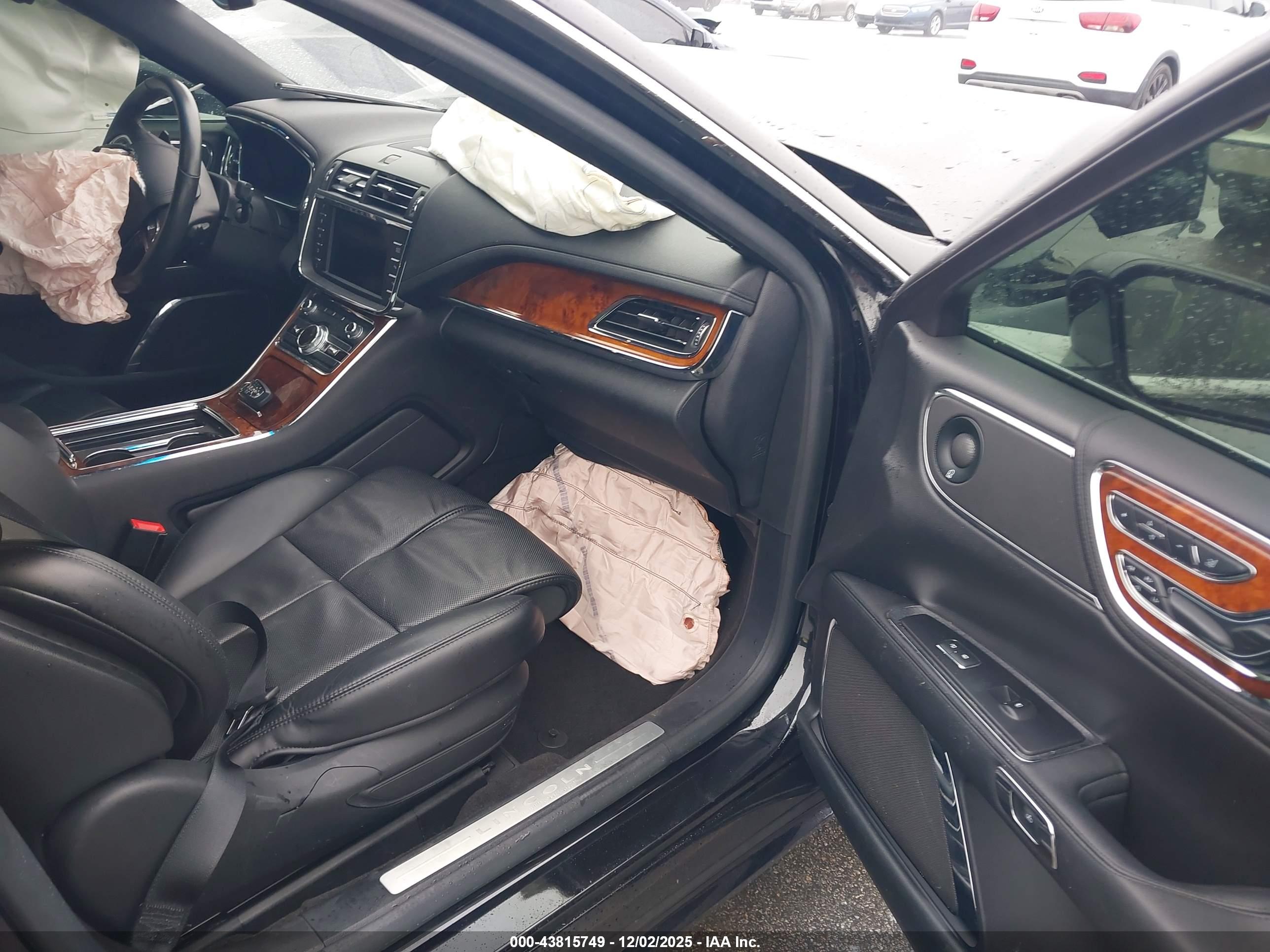 LINCOLN CONTINENTAL image 5