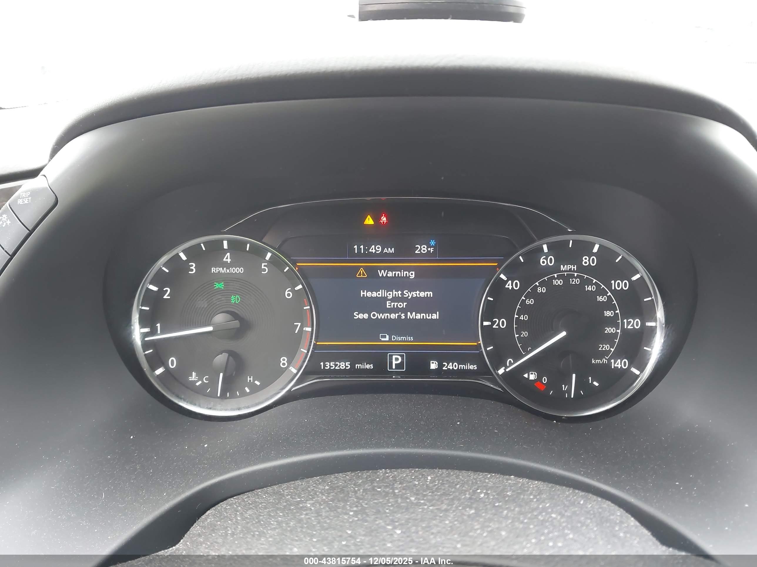 INFINITI QX80 image 7
