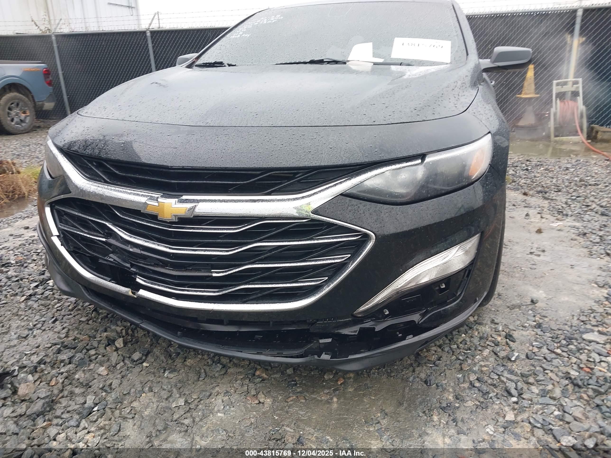 CHEVROLET MALIBU image 6