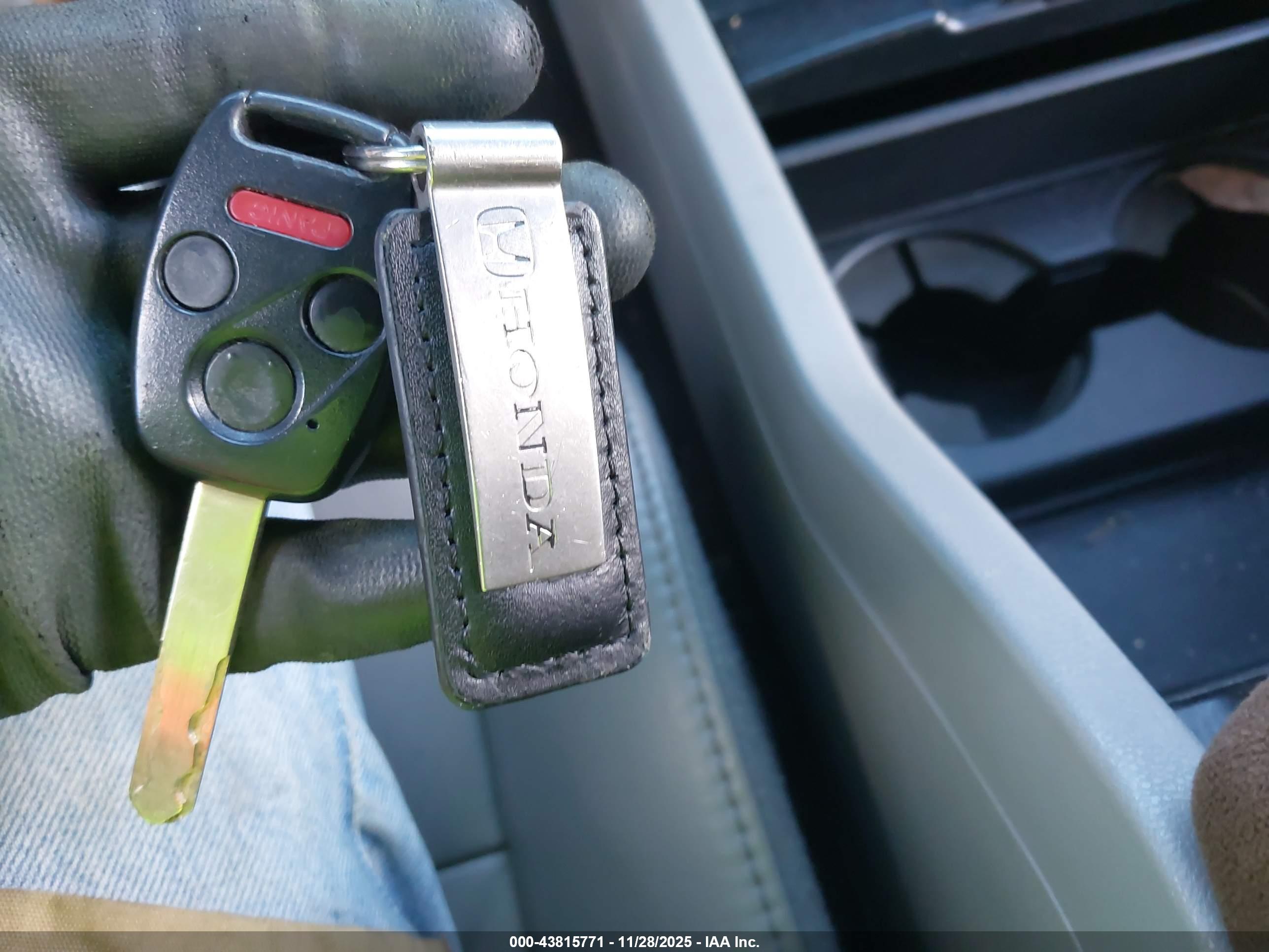 HONDA PILOT image 11