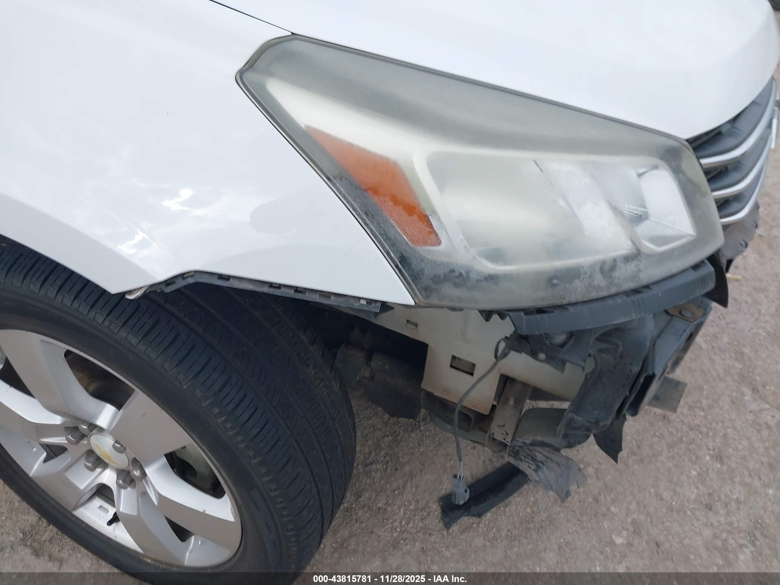 CHEVROLET TRAVERSE image 6
