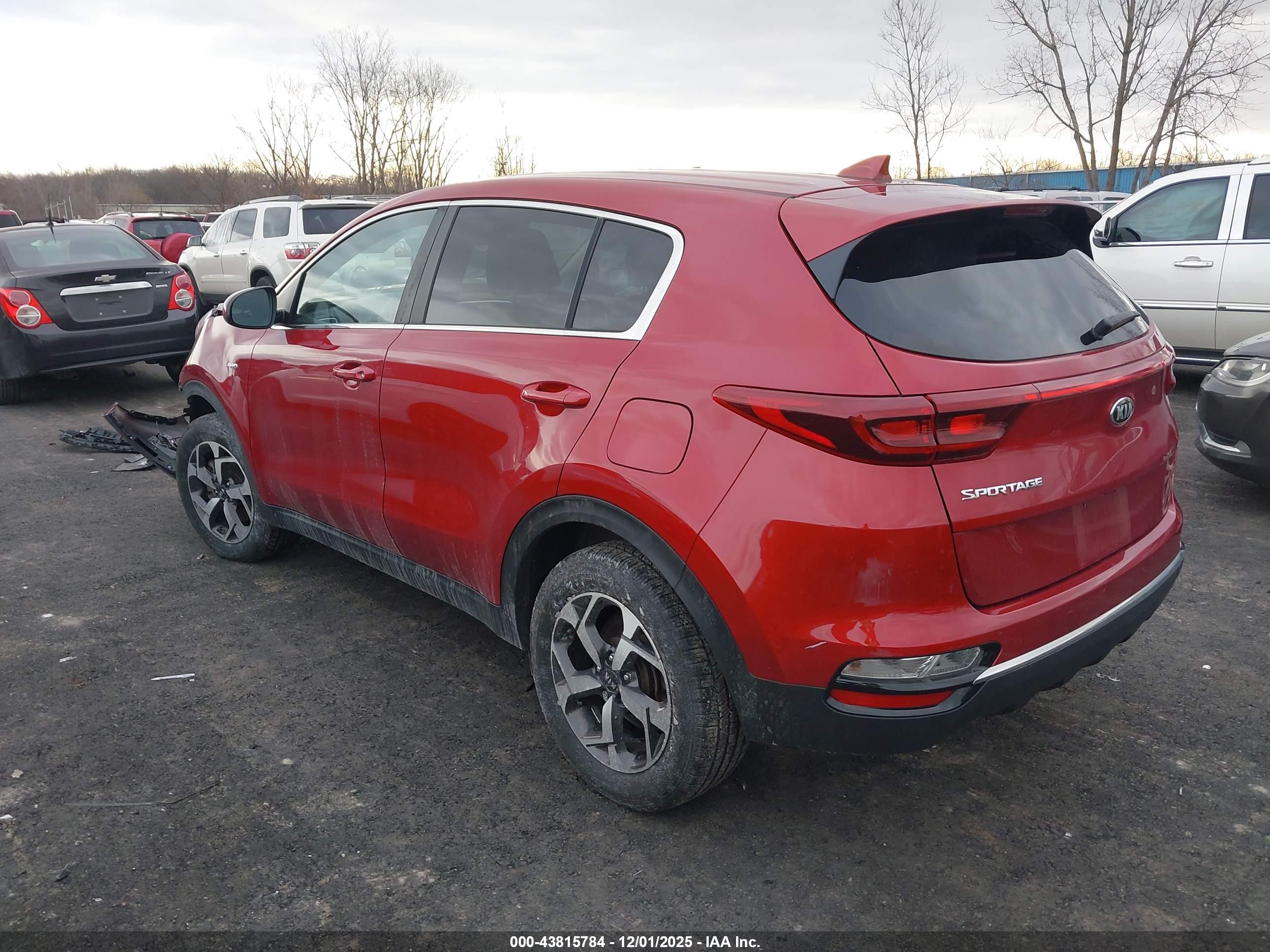 KIA SPORTAGE image 3
