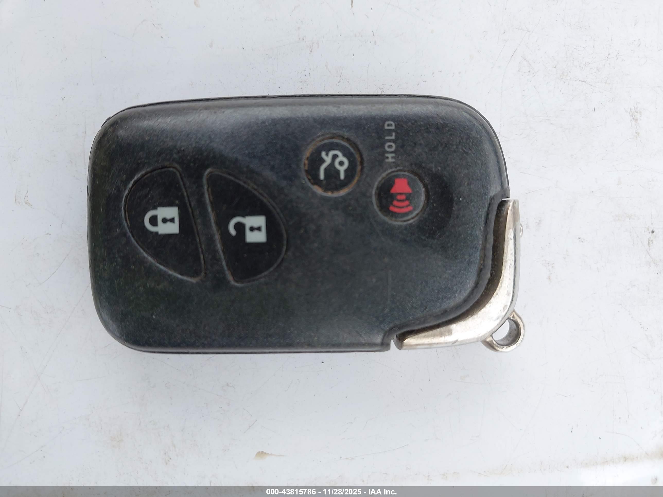 LEXUS IS image 11