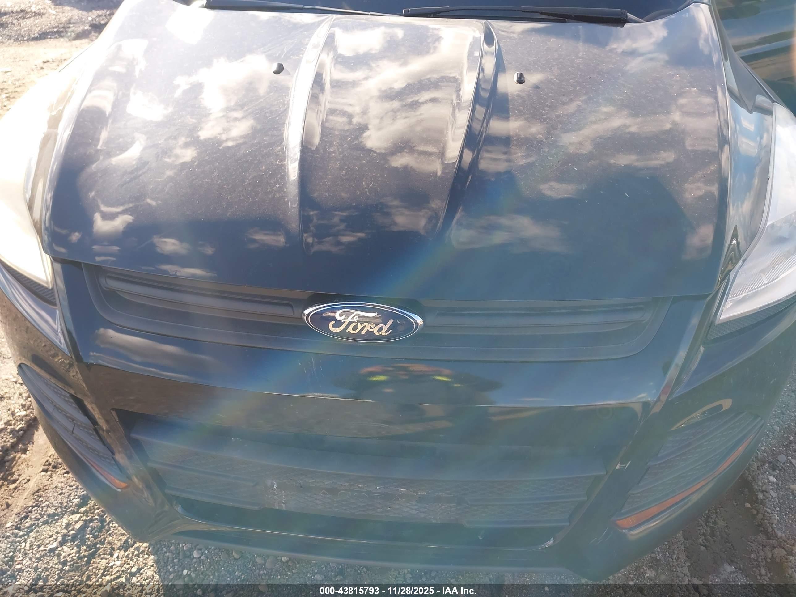 FORD ESCAPE image 10