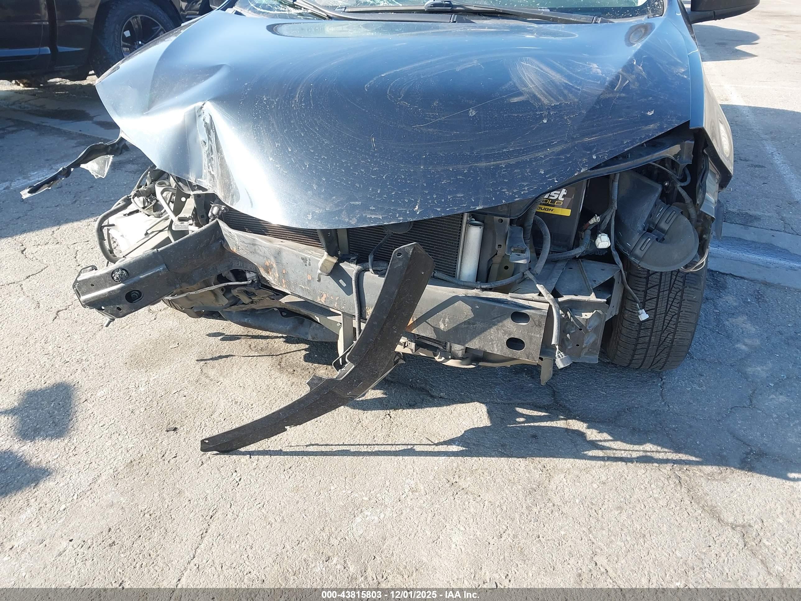 TOYOTA COROLLA image 6