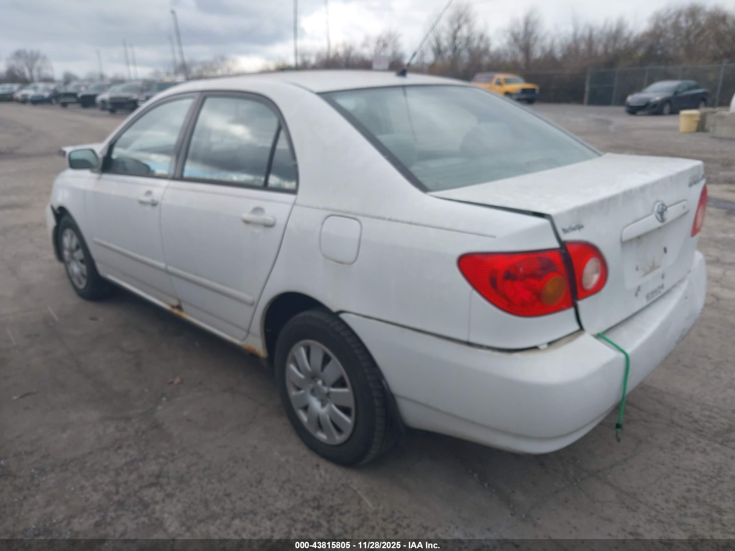TOYOTA COROLLA image 3