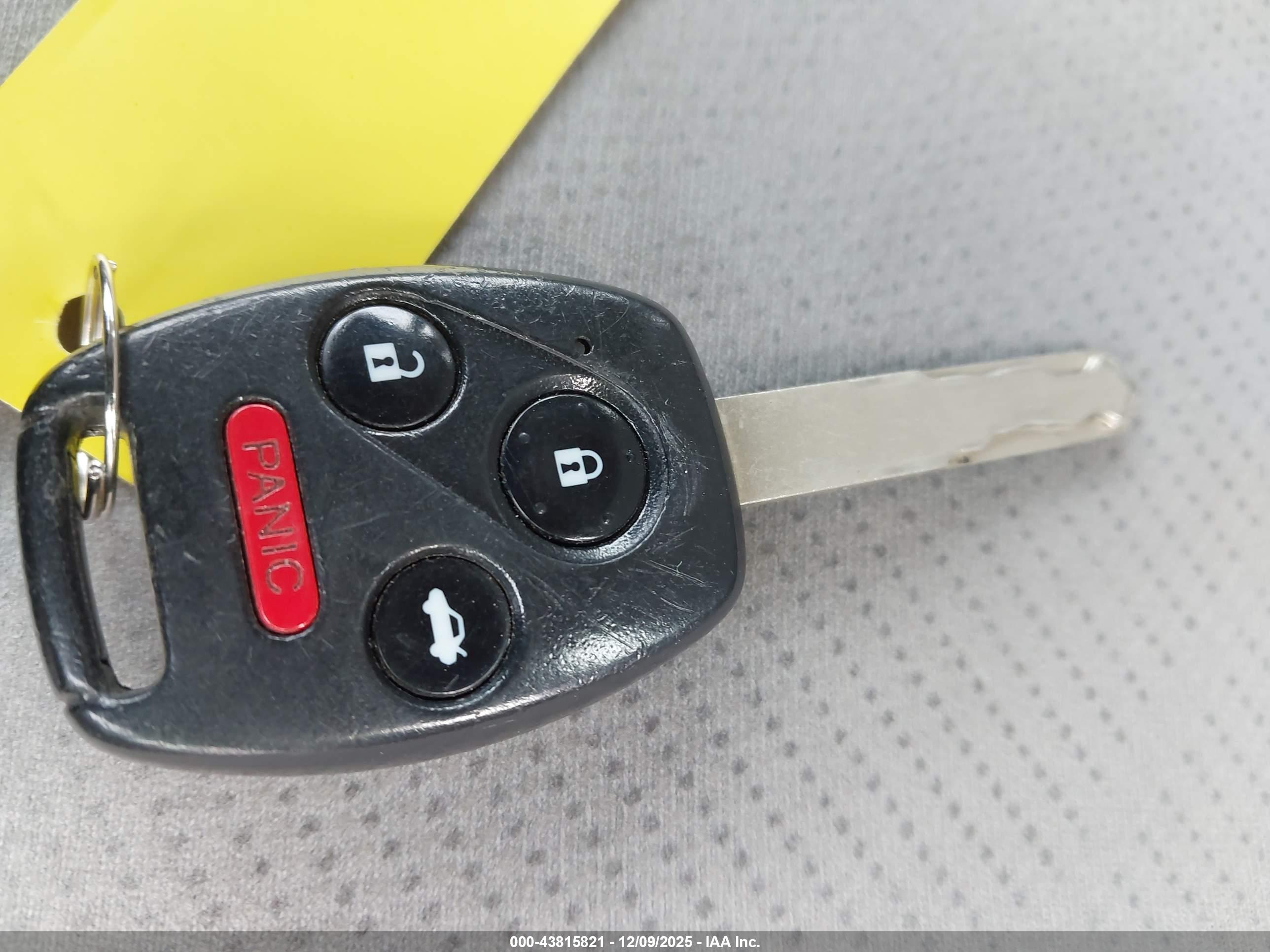 HONDA CIVIC image 11