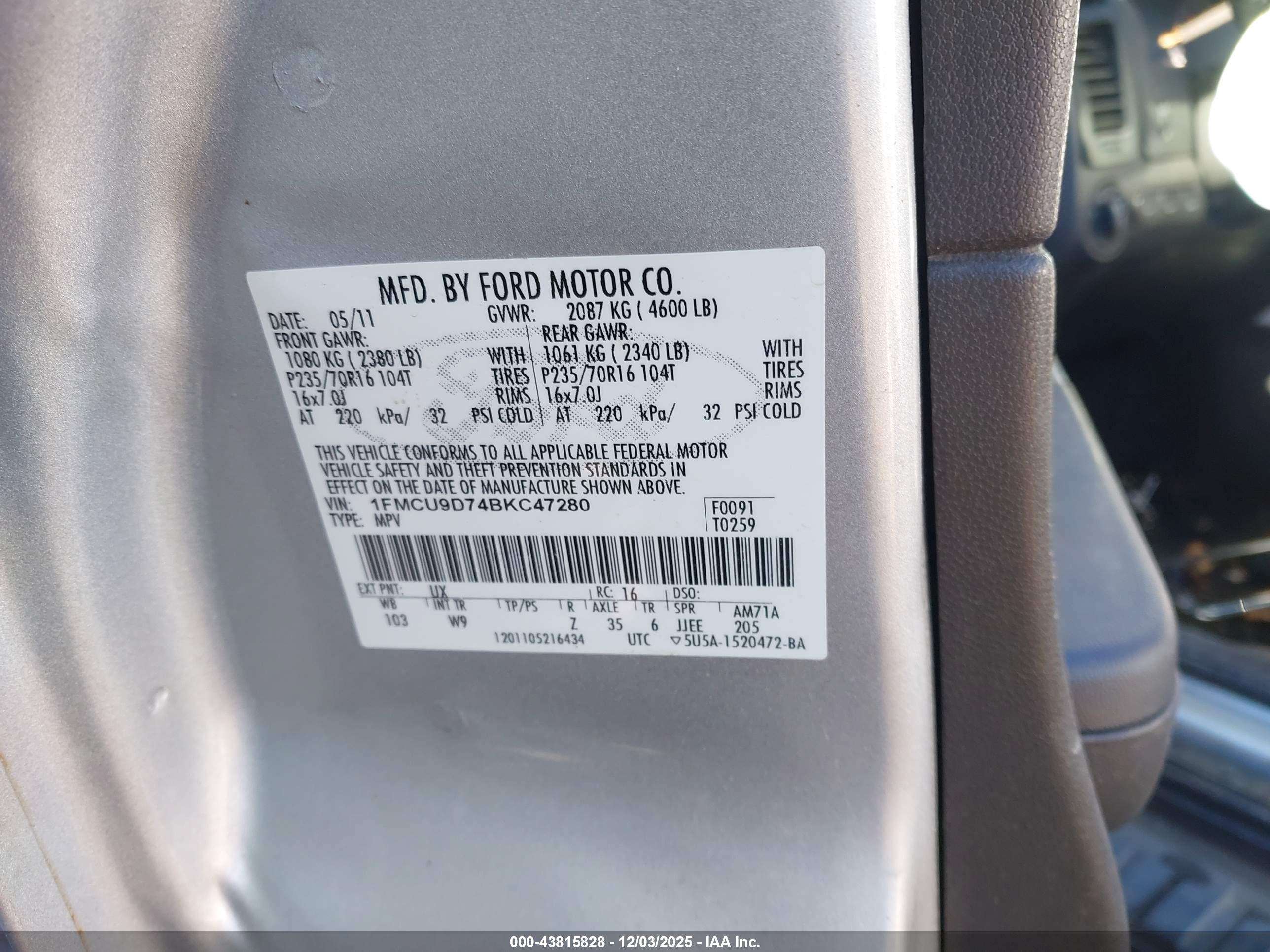 FORD ESCAPE image 9