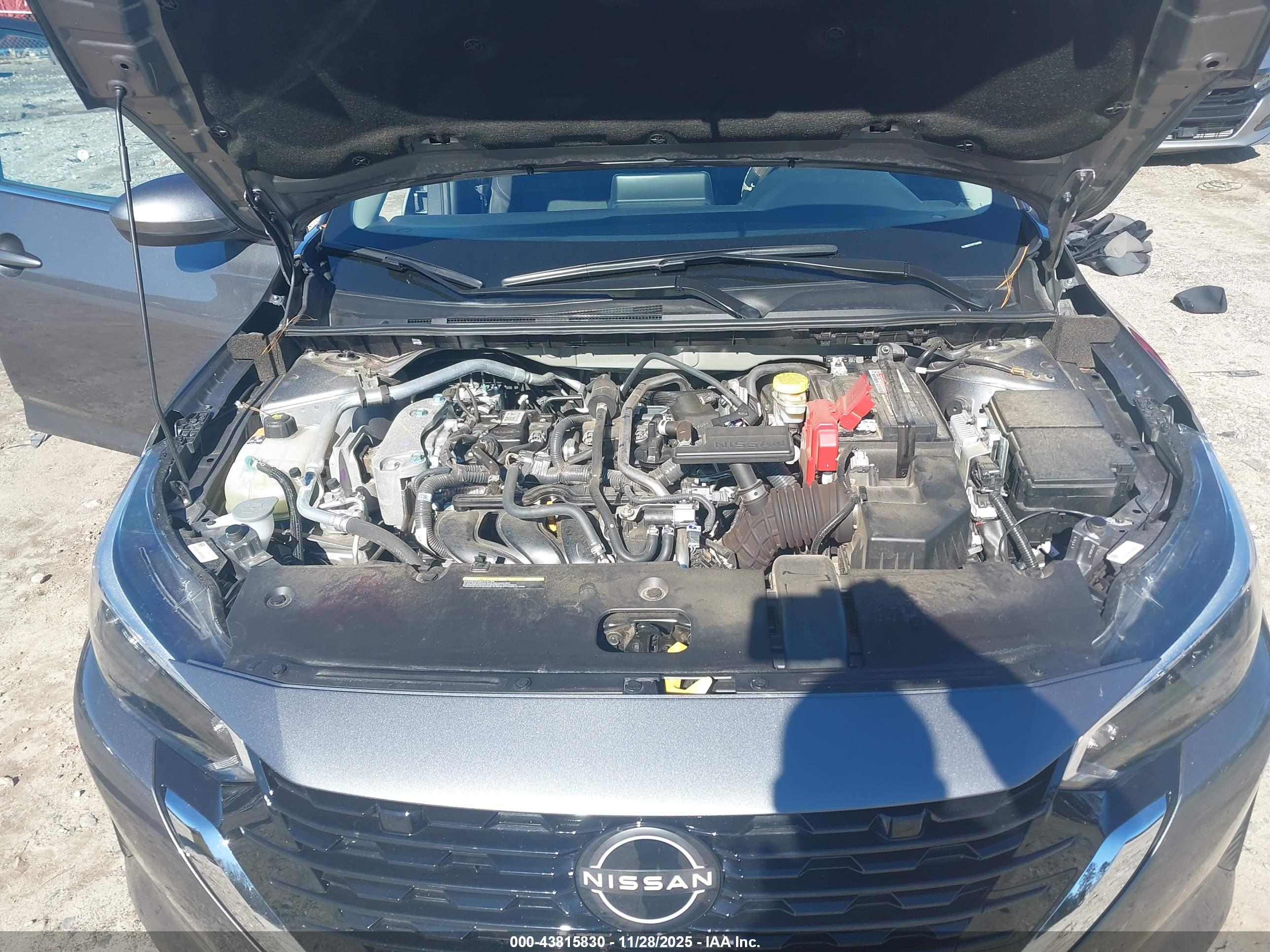 NISSAN SENTRA image 10