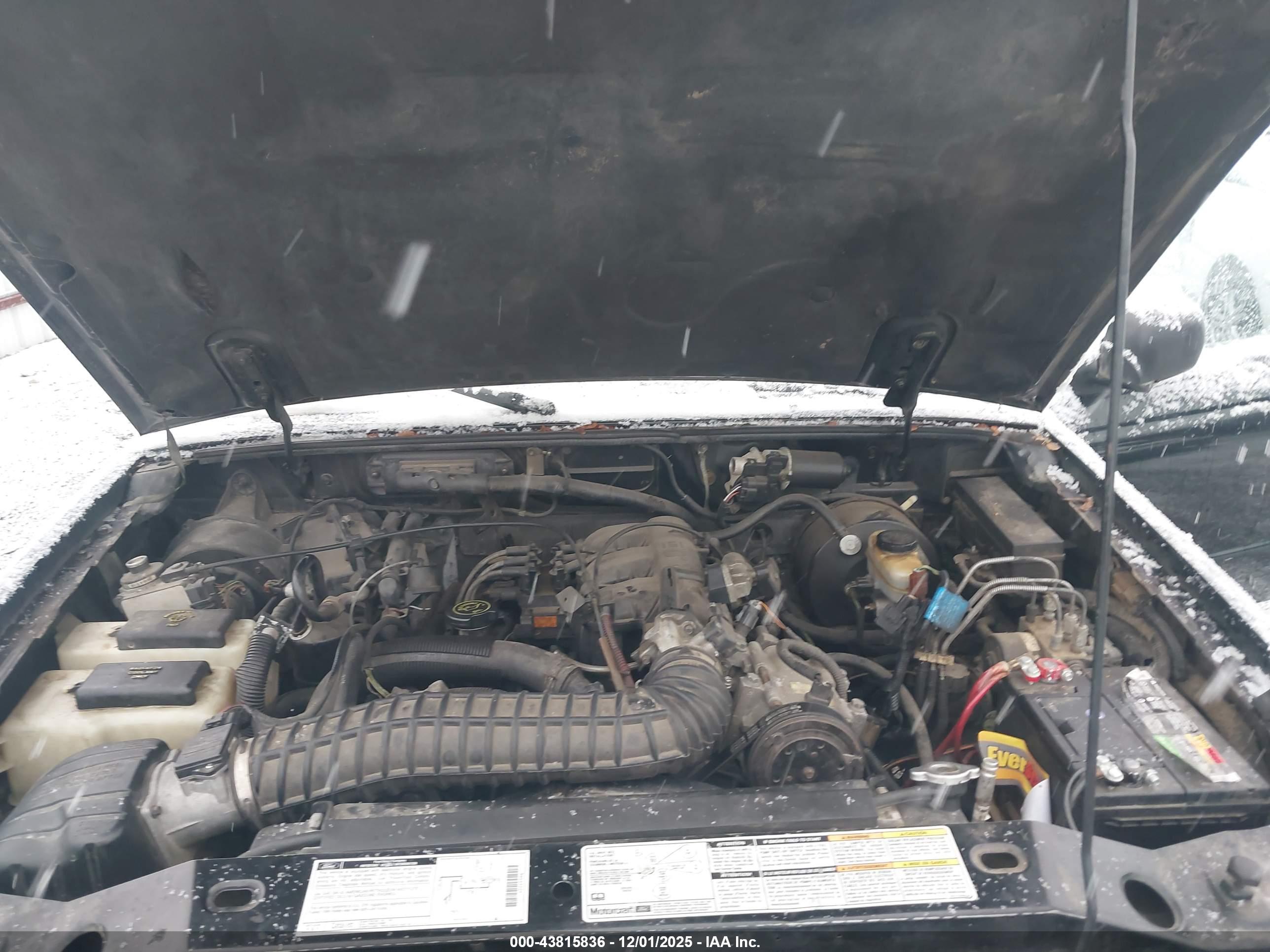 FORD RANGER image 10