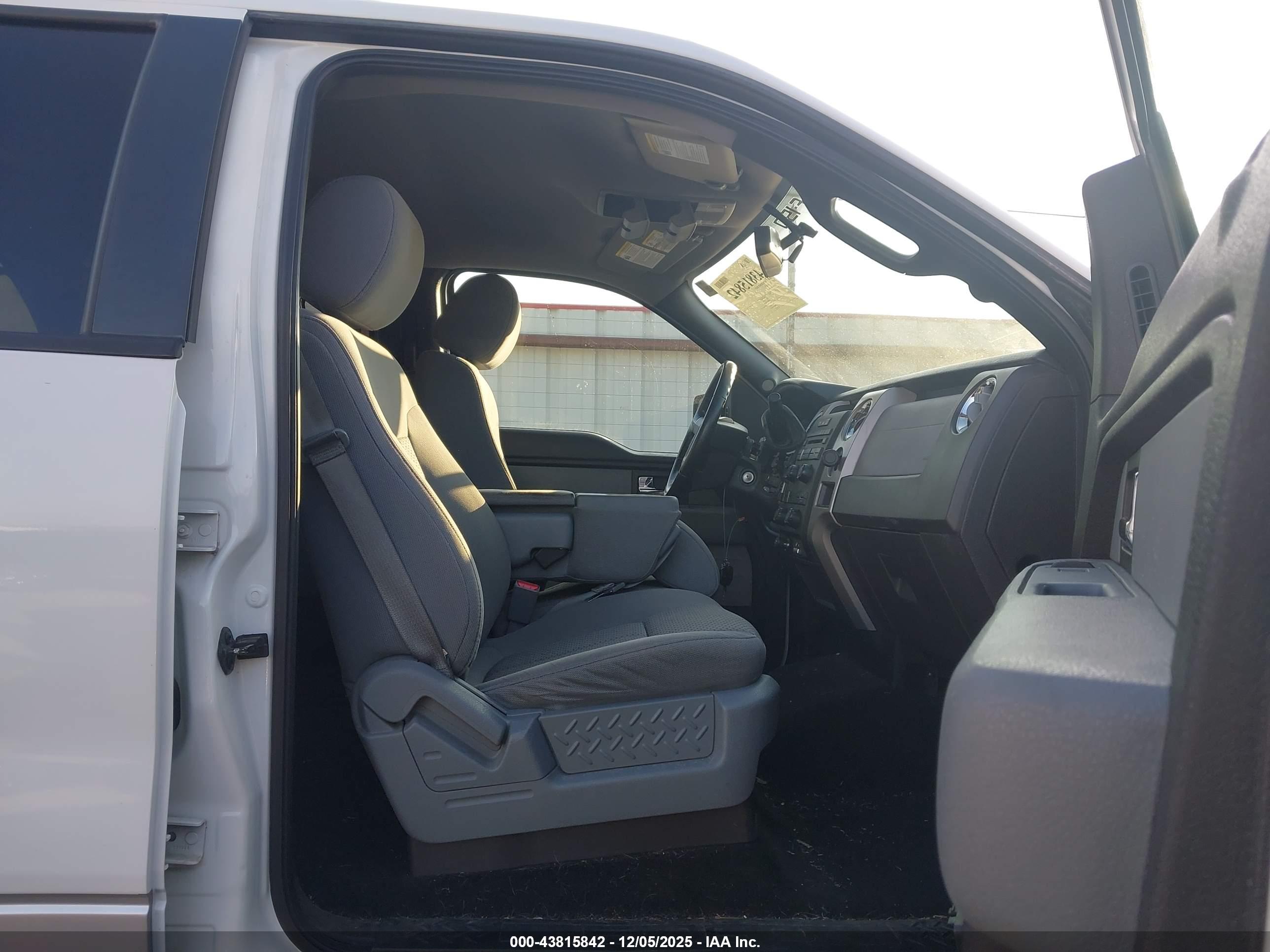 FORD F-150 image 5